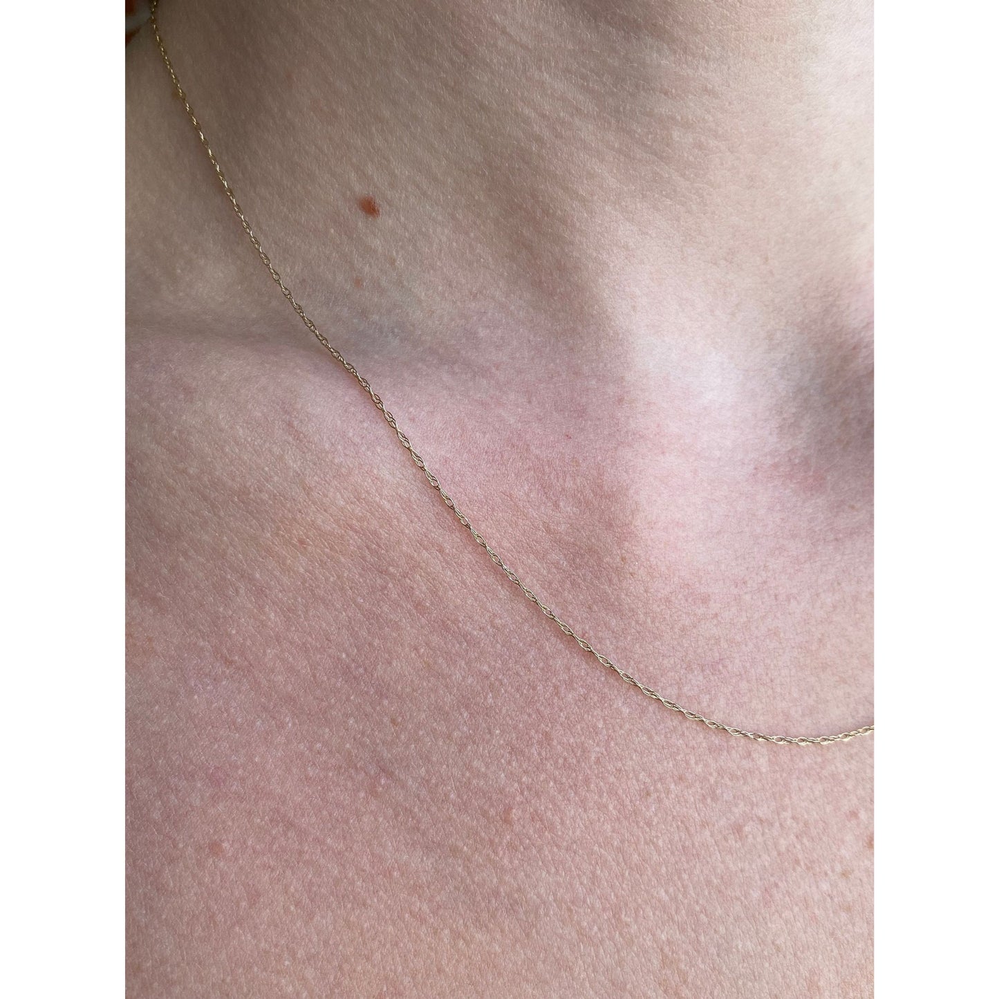 Vintage Solid 14k Yellow Gold Dainty Chain Necklace - 17.75 inches