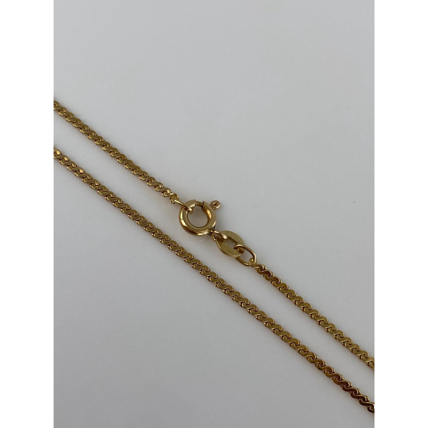 Vintage Solid 18k Yellow Gold Serpentine Chain Necklace - 24.5 inches