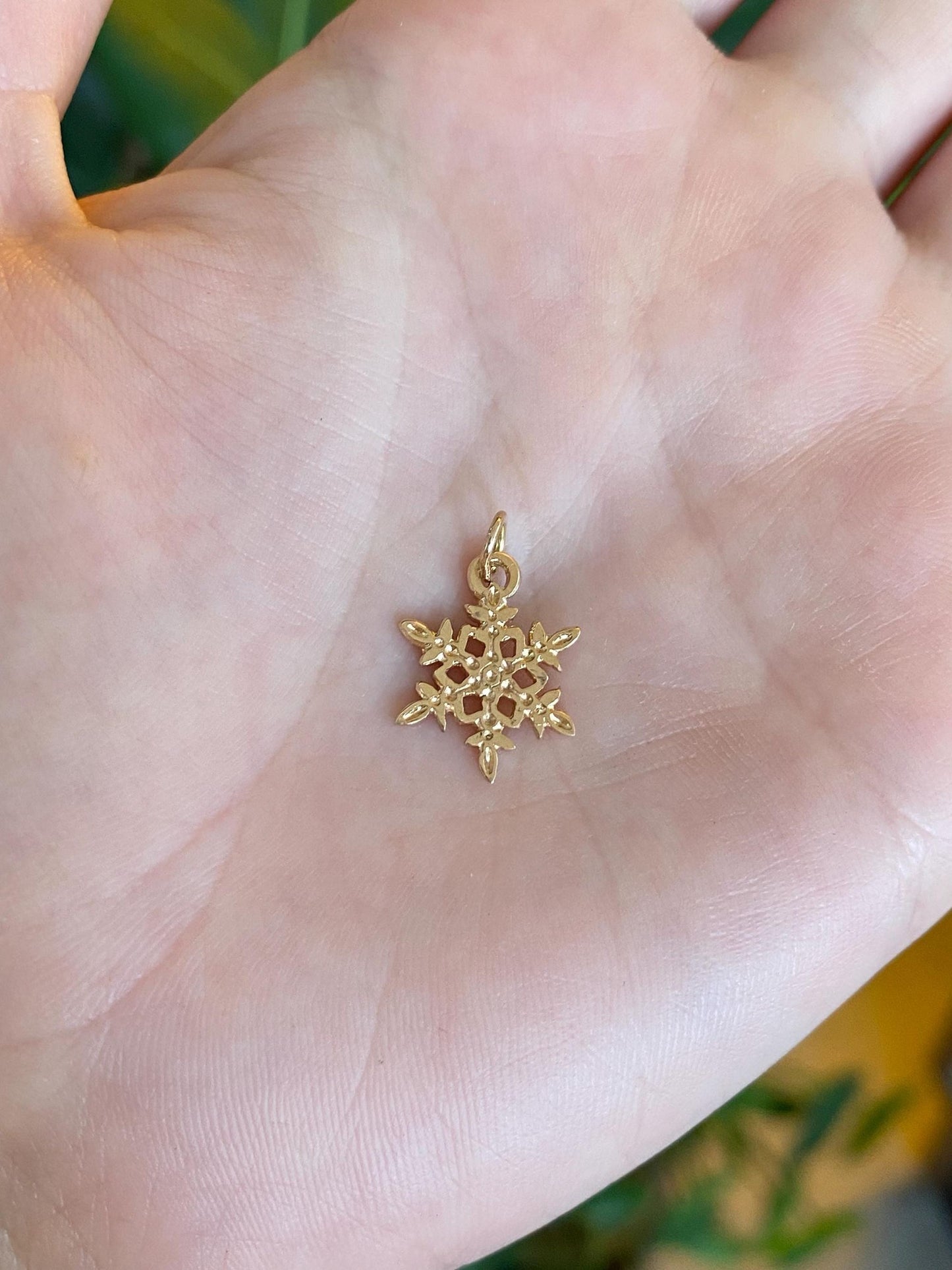 Vintage Solid 14k Yellow Gold Snowflake Charm