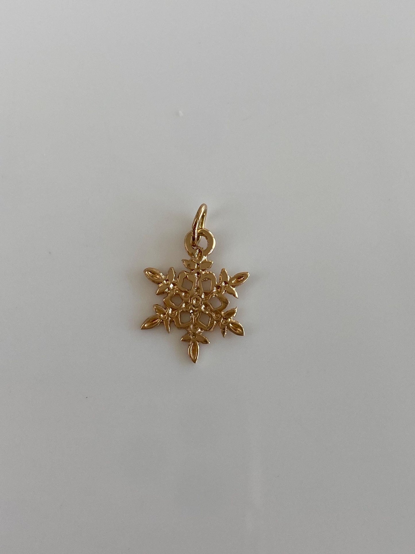 Vintage Solid 14k Yellow Gold Snowflake Charm