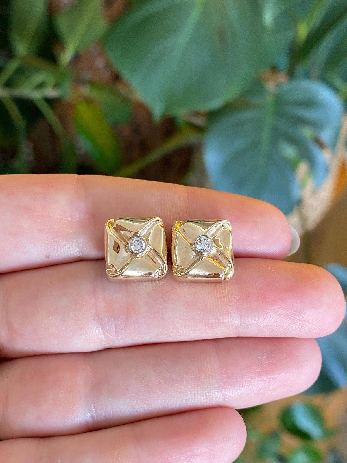 Vintage Solid 14k Yellow Gold Diamond Folded Box Stud Earrings