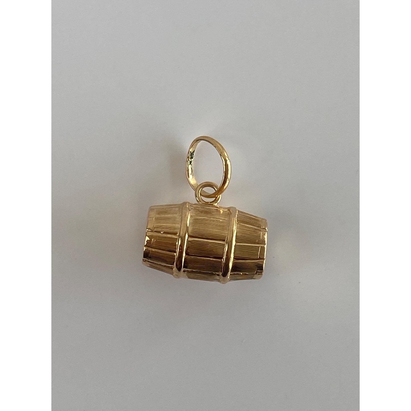 Vintage 18k Yellow Gold Barrel Charm