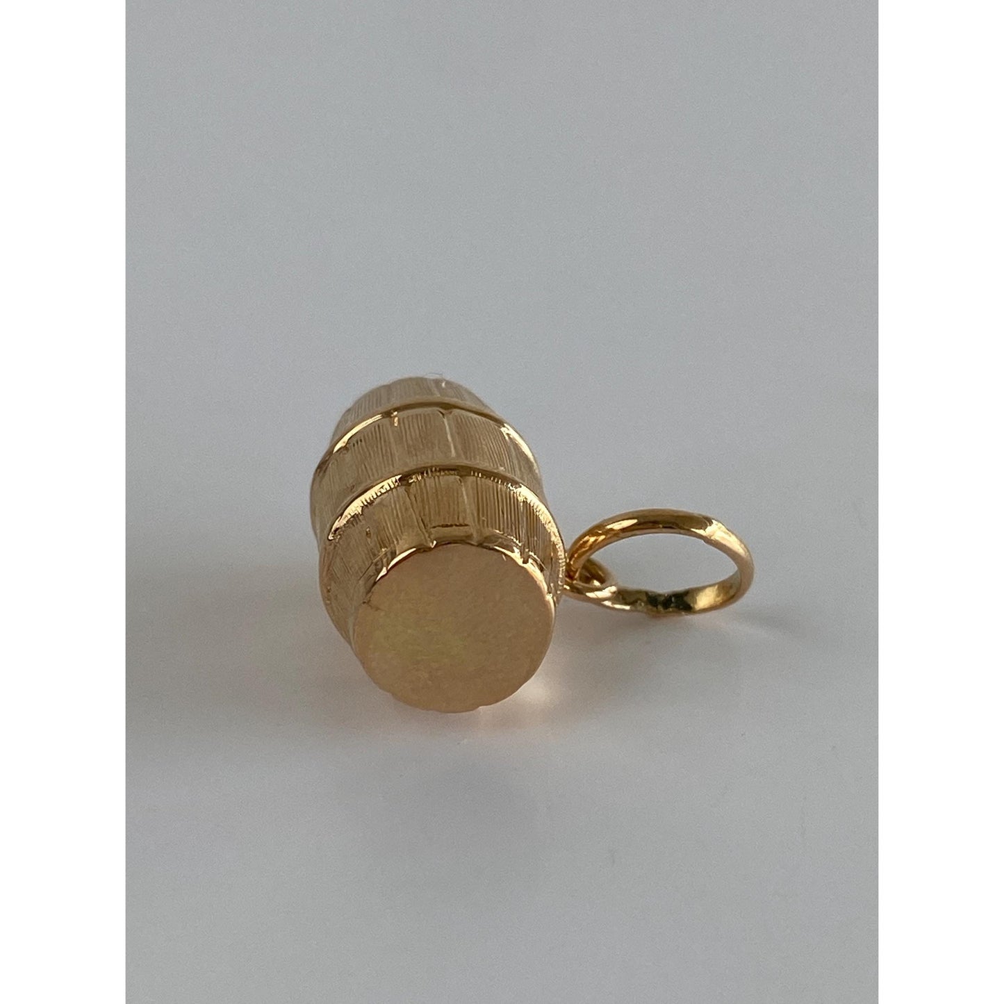 Vintage 18k Yellow Gold Barrel Charm