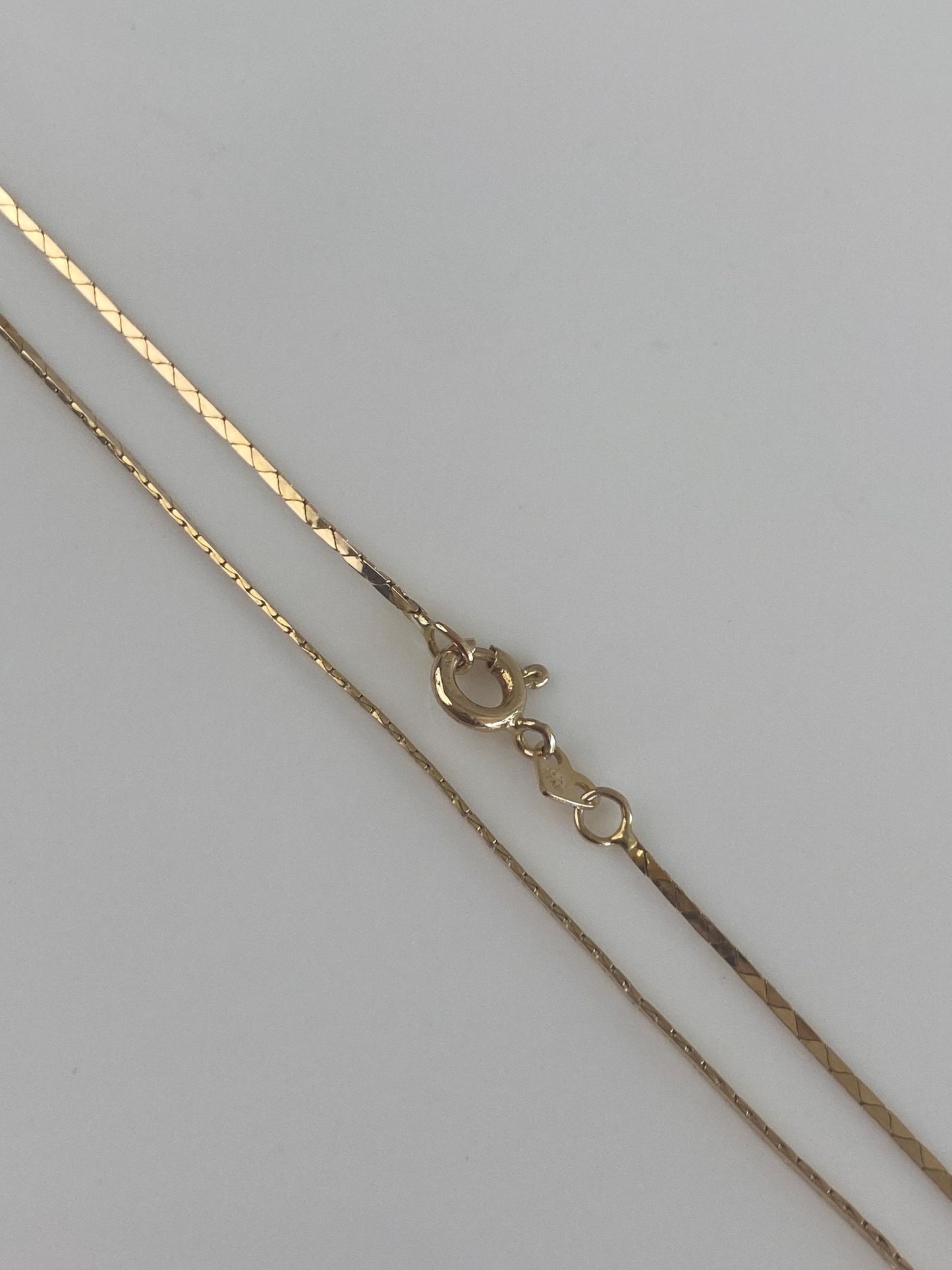 Vintage Solid 14k Yellow Gold Triangle Link Chain Necklace - 16.5 inches