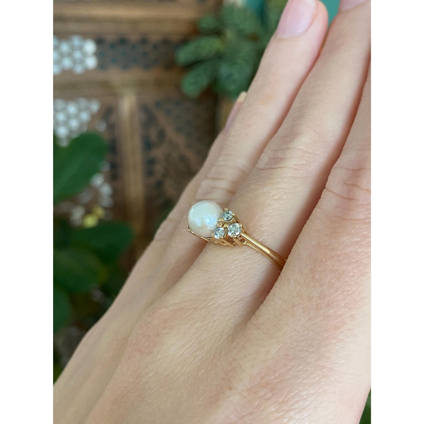 Vintage Solid 14k Yellow Gold Pearl Clear Cubic Zirconia Ring - Size 6.75