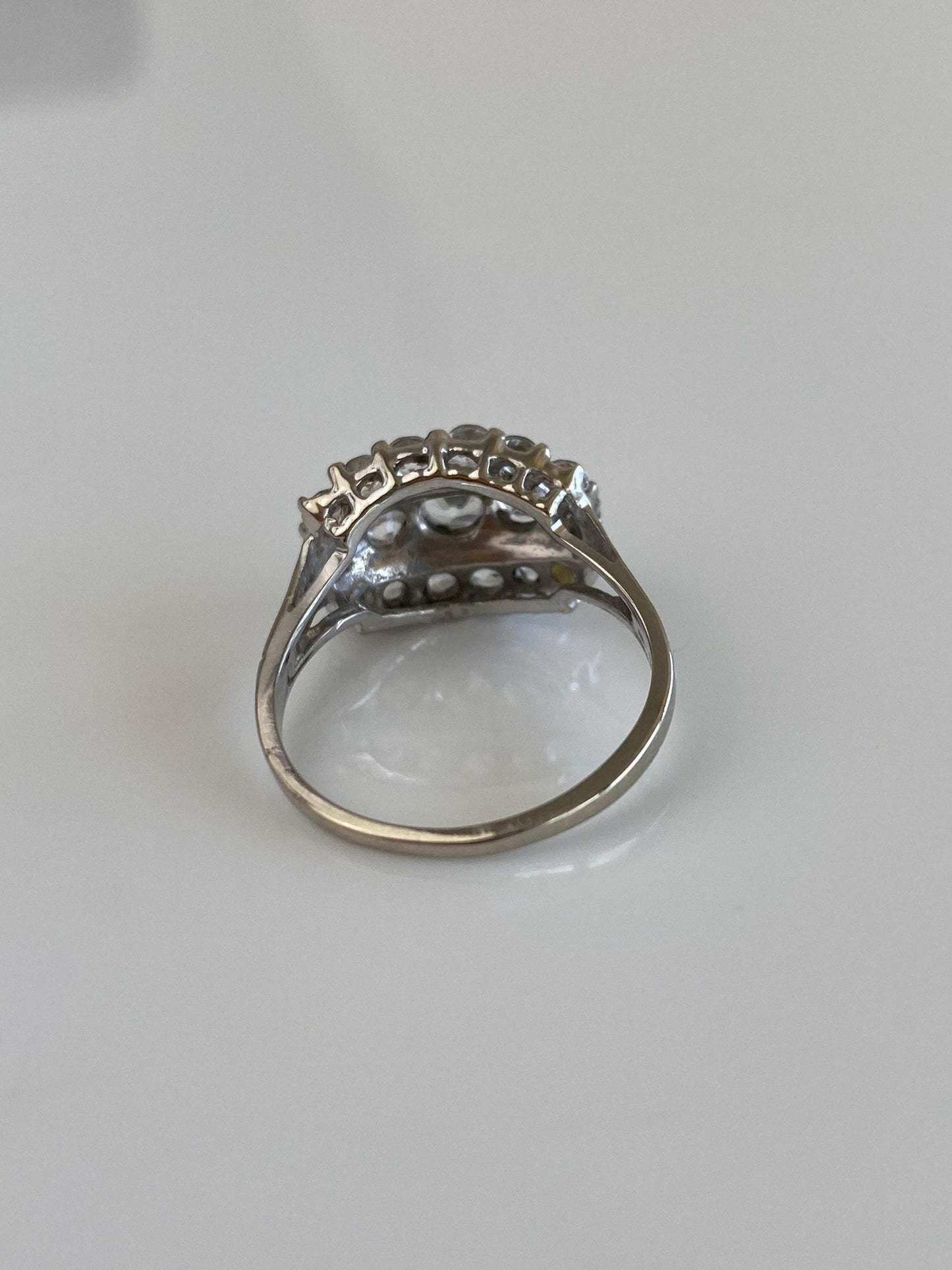 Vintage Solid 14k White Gold Clear Spinel Ring - Size 5.75