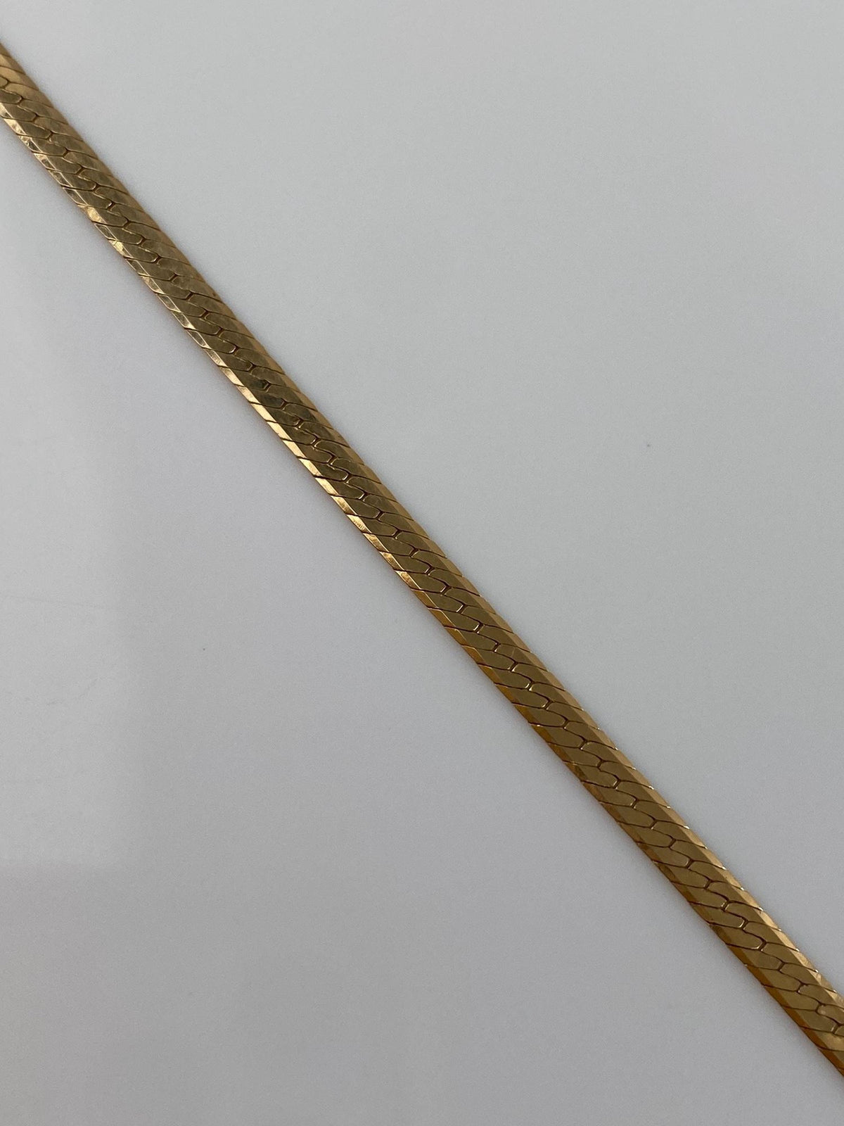 Vintage Solid 14k Yellow Gold Diamond Cut Star Design Herringbone Chain Necklace - 16 inches