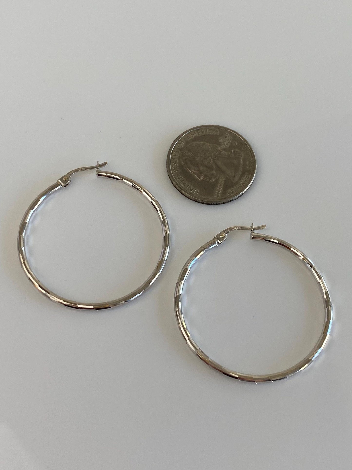 Vintage 14k White Gold Faceted Hoop Earrings