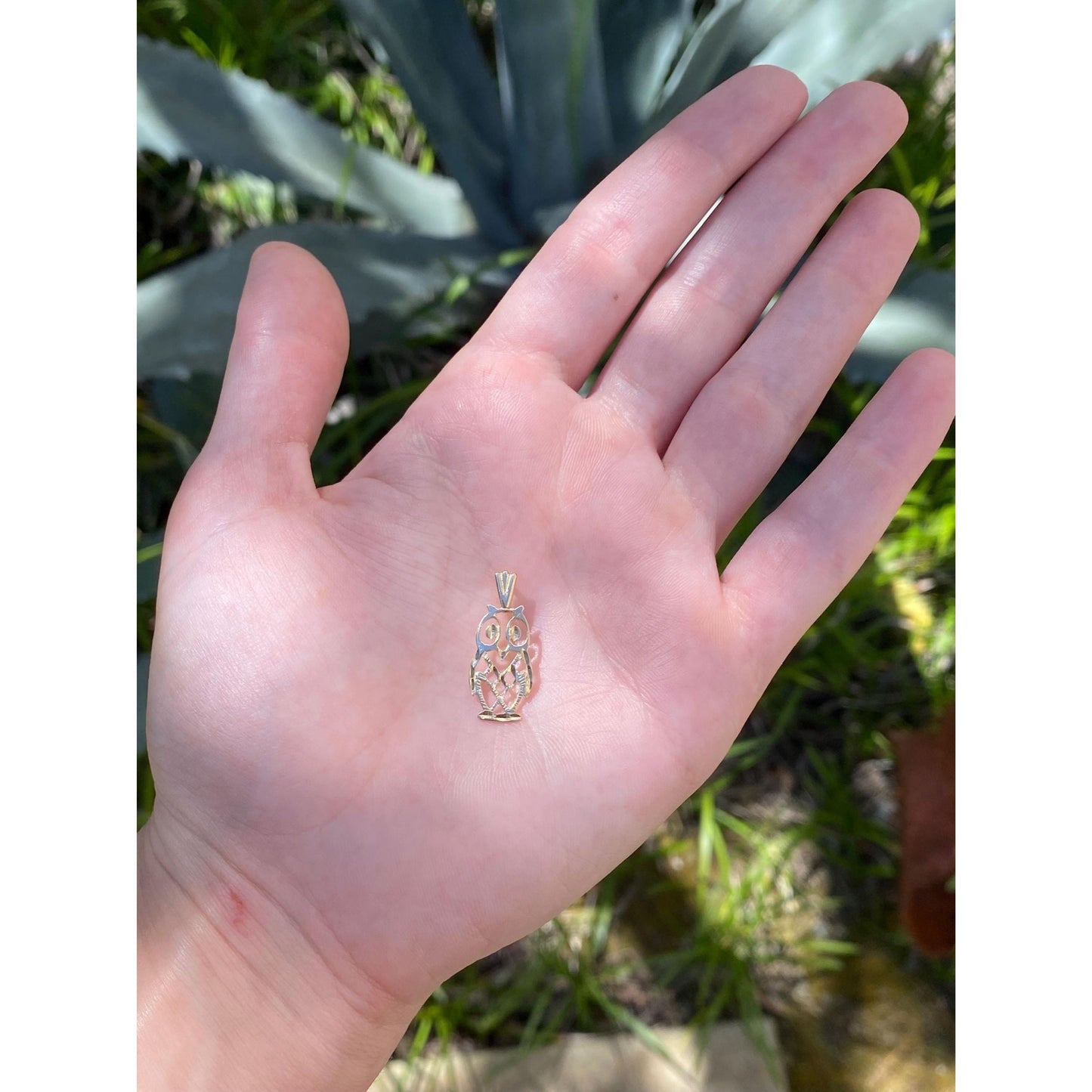 Vintage Solid 14k Yellow Gold Diamond Cut Owl Charm