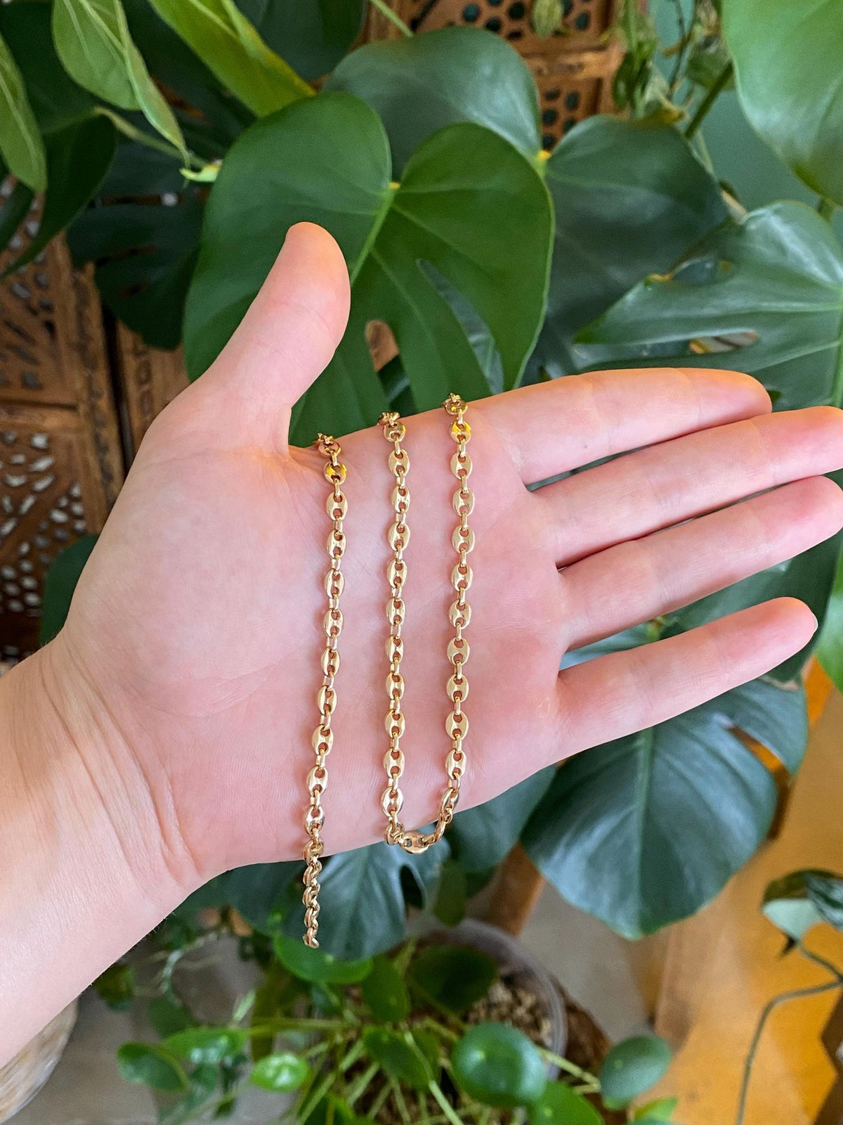 Solid 14k Yellow Gold Mariner Link Chain Necklace - 18 inches
