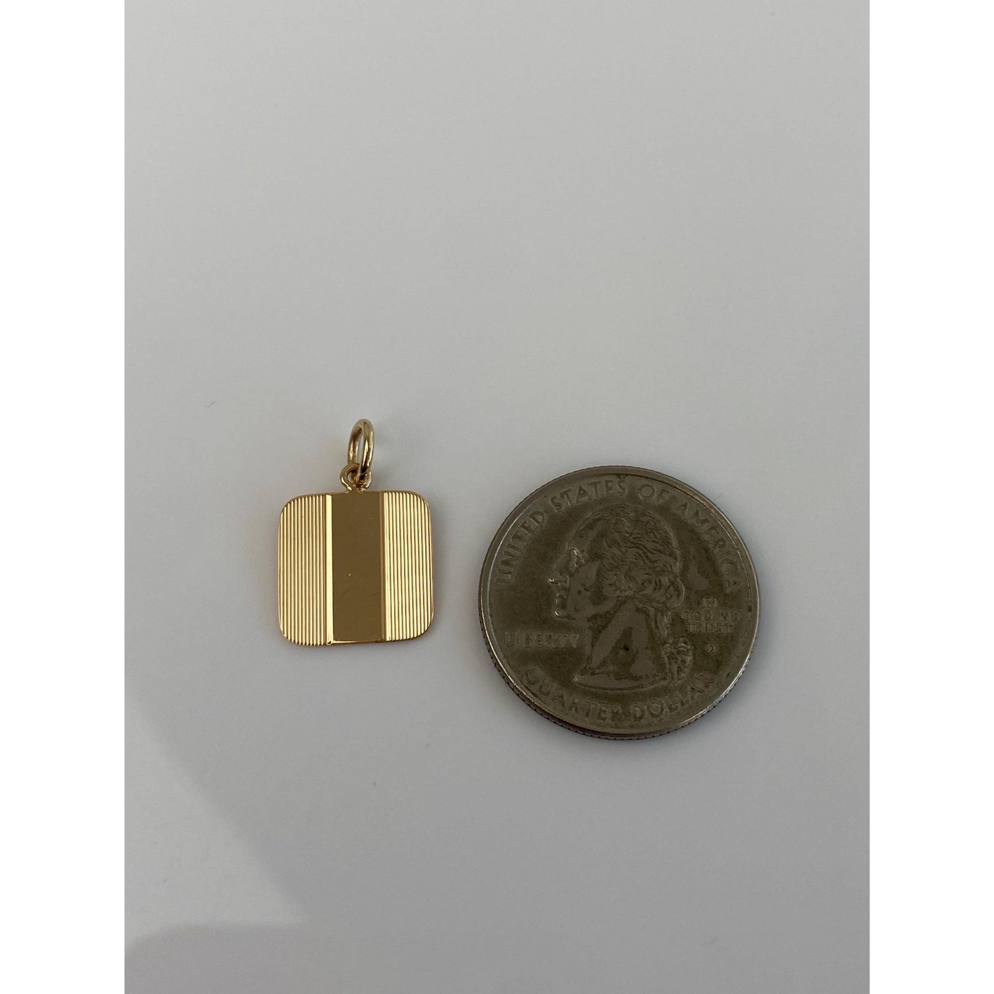 Vintage Solid 14k Yellow Gold Lined Design Cufflink Conversion Charm