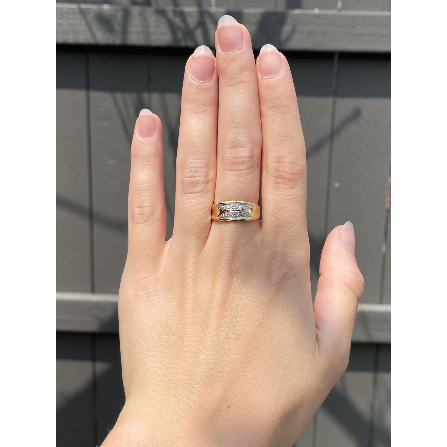 Vintage Solid 14k White & Yellow Gold Diamond Ring Band - Size 6.25