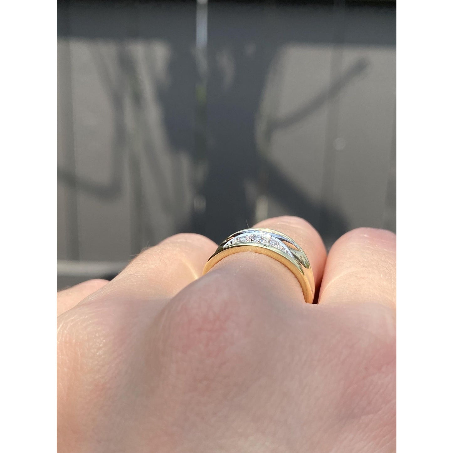 Vintage Solid 14k White & Yellow Gold Diamond Ring Band - Size 6.25