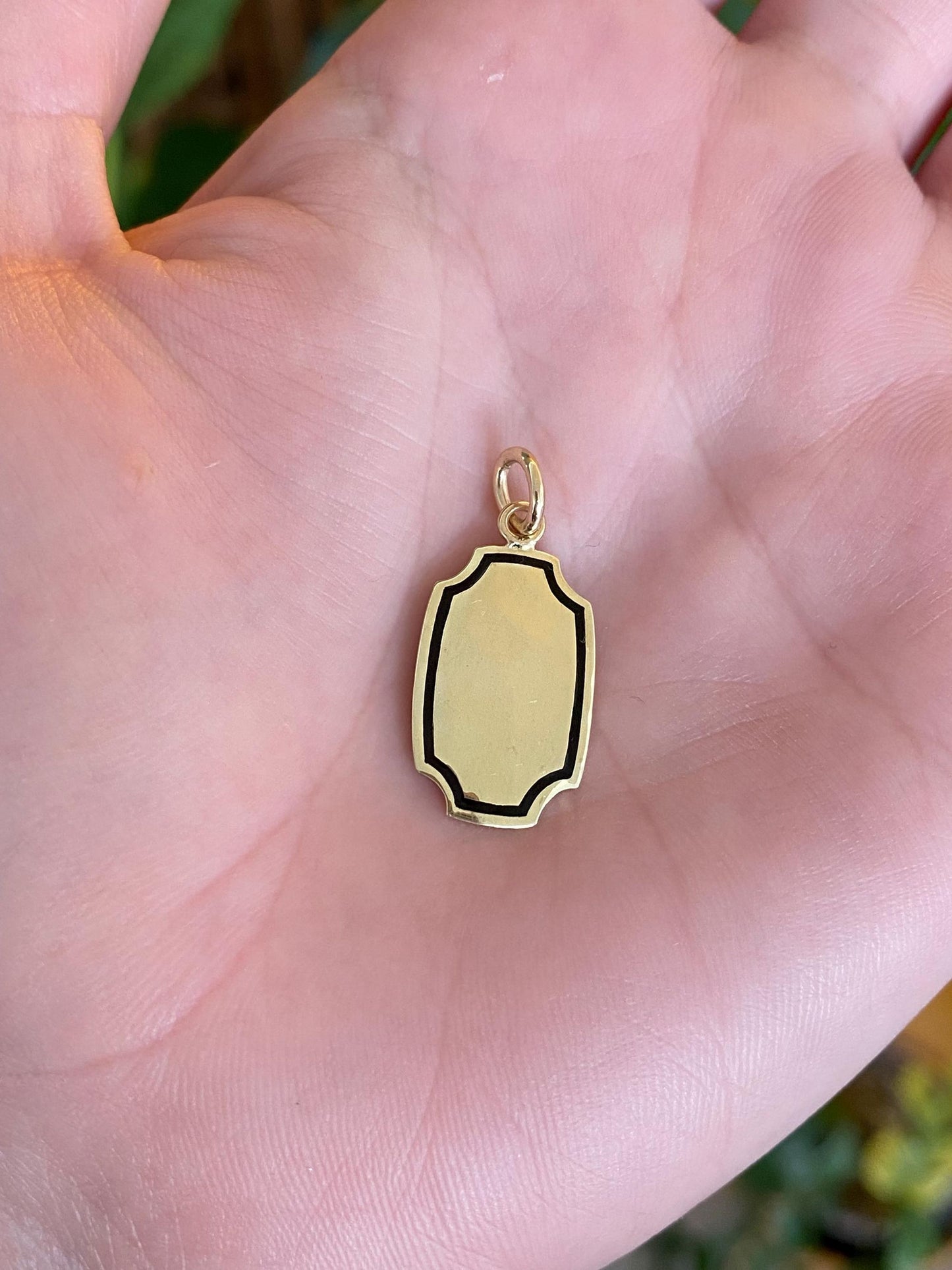 Vintage 14k Yellow Gold Enamel Border Hammered Cufflink Conversion Charm