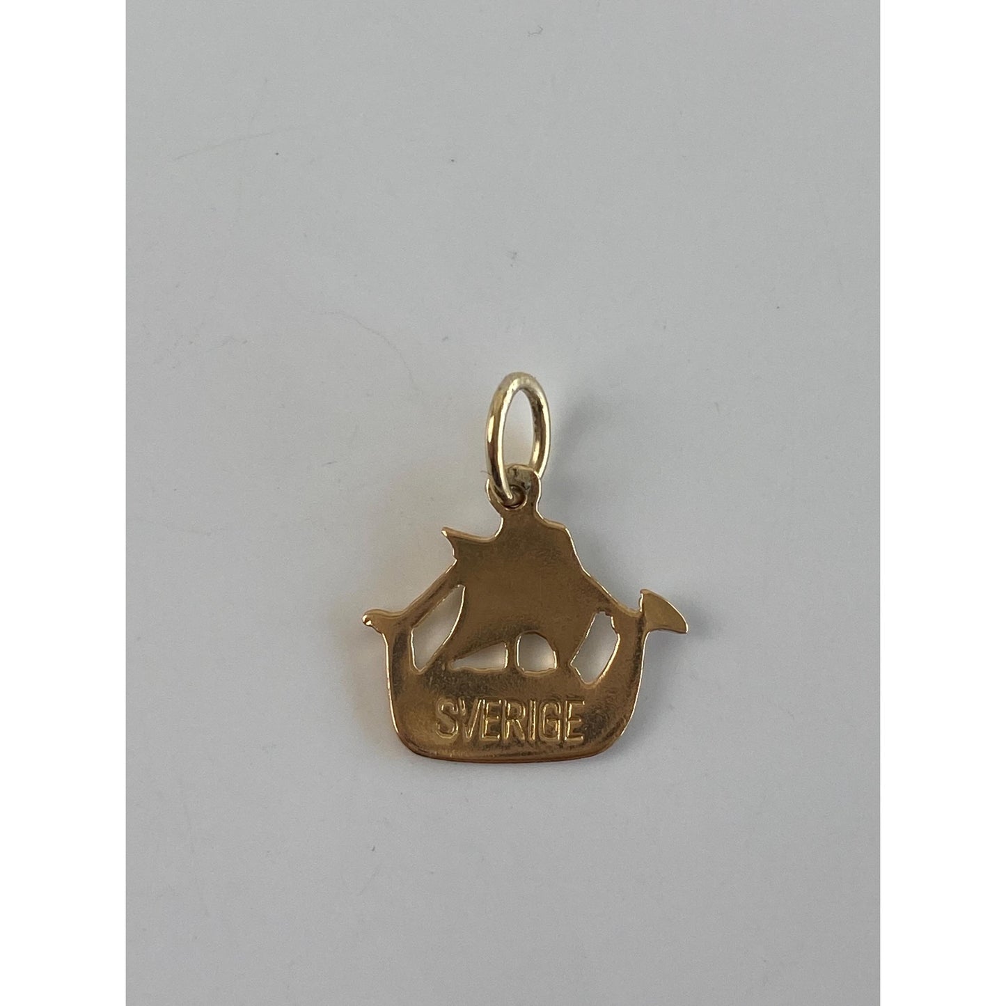 Vintage Solid 18k Yellow Gold Enamel Viking Ship Charm