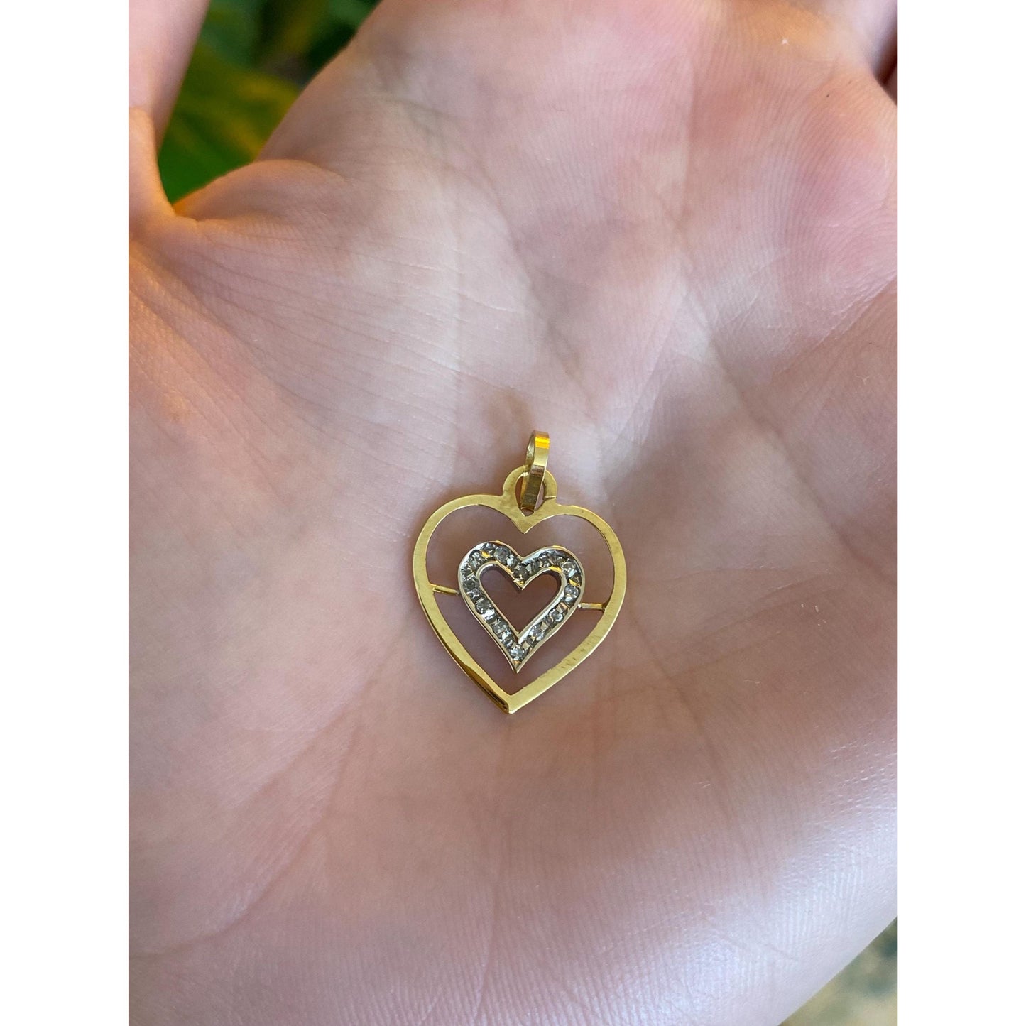 Vintage Solid 18k Yellow Gold Diamond Heart Charm