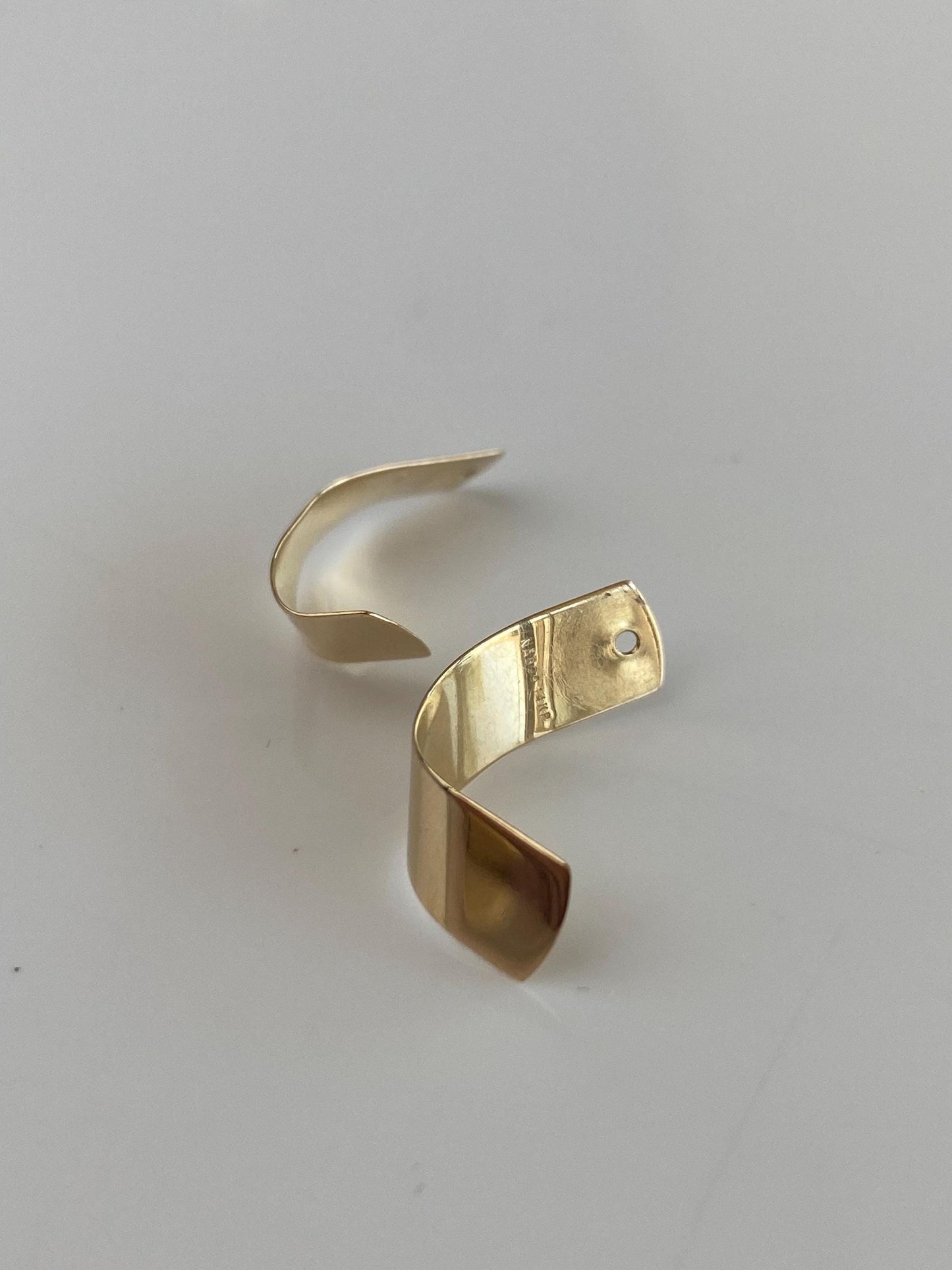 Vintage Solid 14k Yellow Gold Flat Twist Earring Jackets