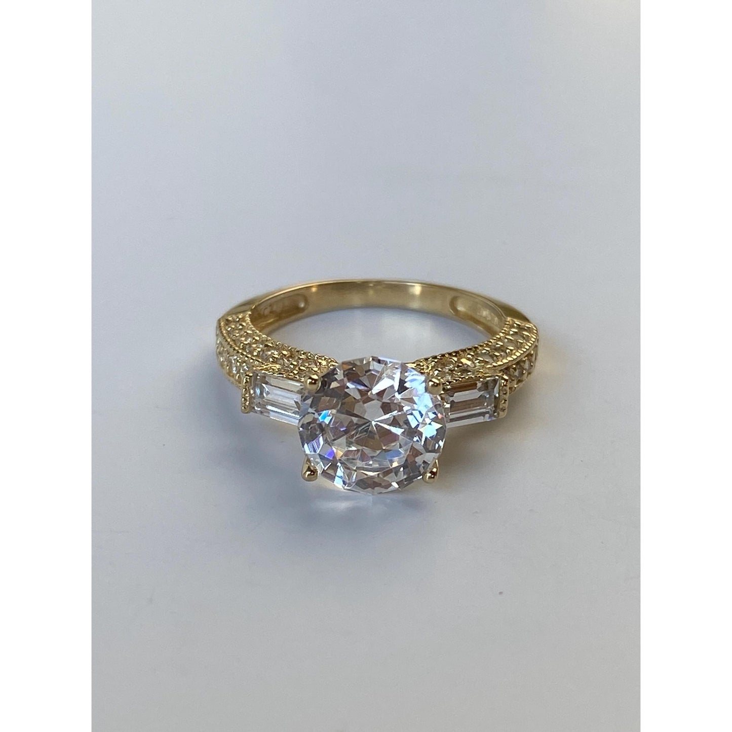 Solid 14k Yellow Gold Cubic Zirconia Ring - Size 4.75
