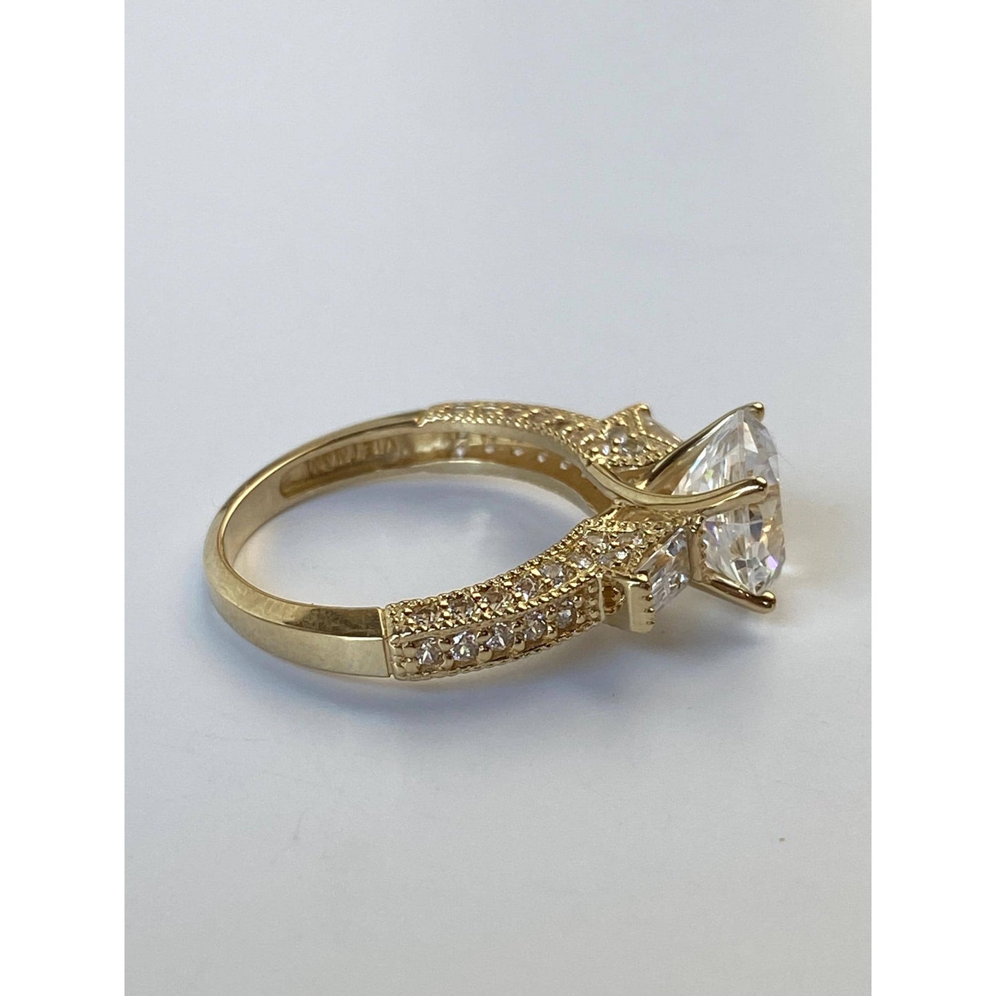Solid 14k Yellow Gold Cubic Zirconia Ring - Size 4.75