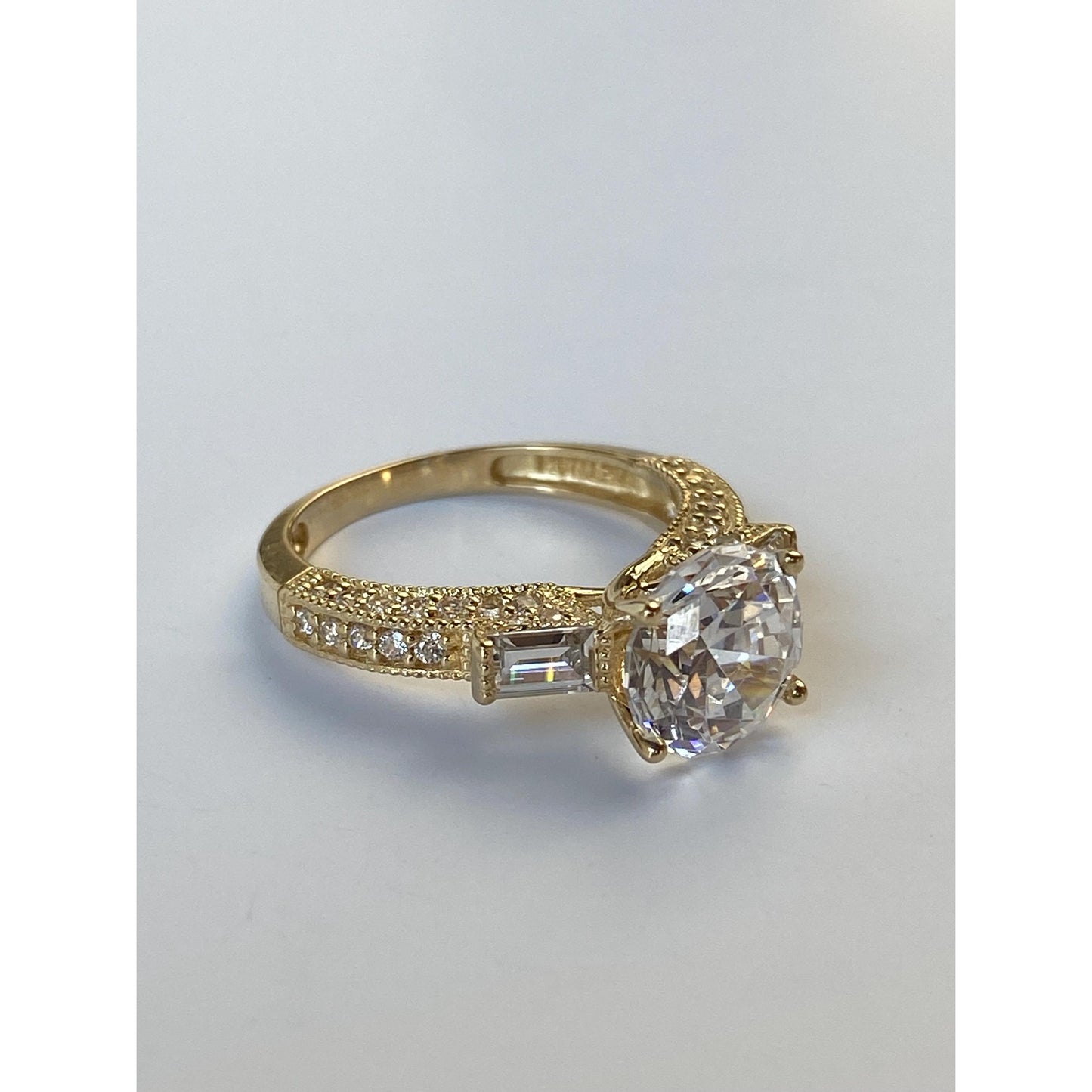 Solid 14k Yellow Gold Cubic Zirconia Ring - Size 4.75