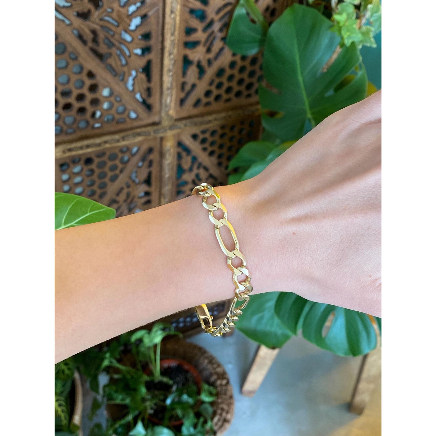 Vintage Solid 14k Yellow Gold Chunky Figaro Chain Bracelet - 8.75 inches