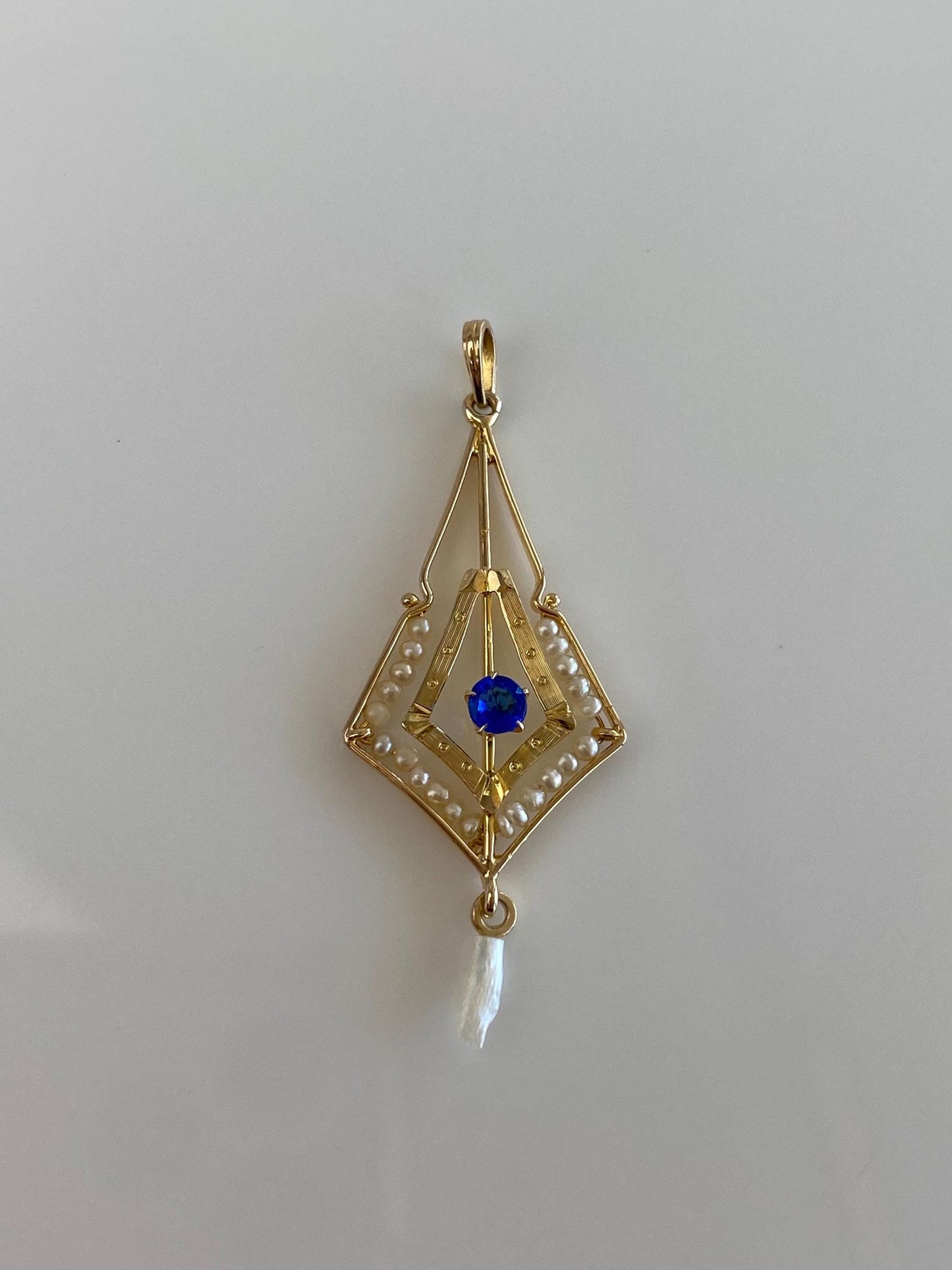 Vintage Solid 14k Yellow Gold Blue Cubic Zirconia Seed Pearls Charm