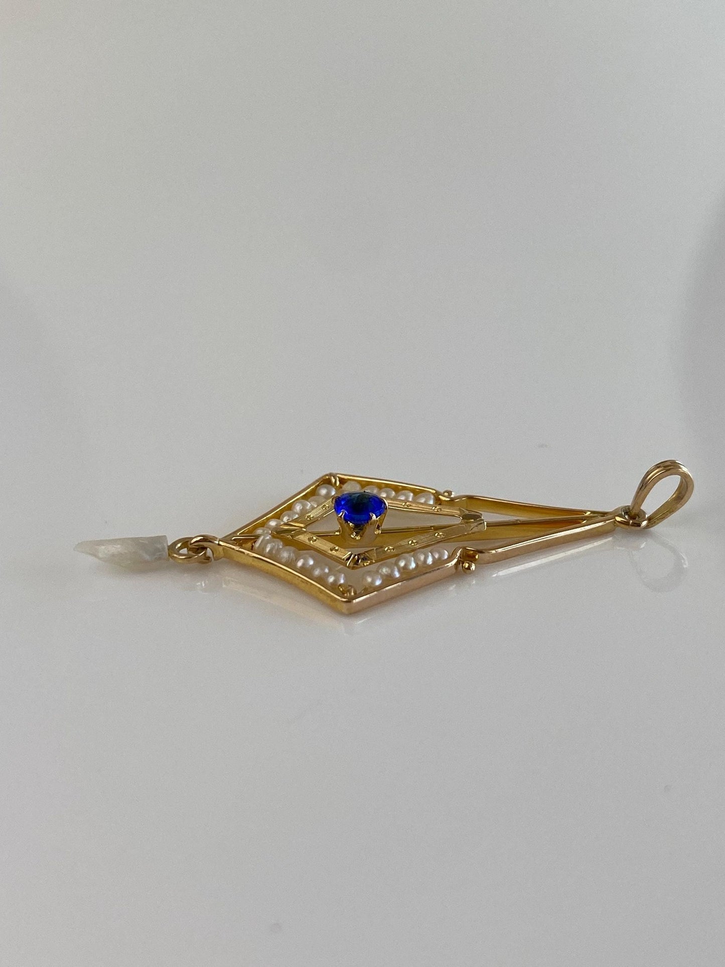 Vintage Solid 14k Yellow Gold Blue Cubic Zirconia Seed Pearls Charm