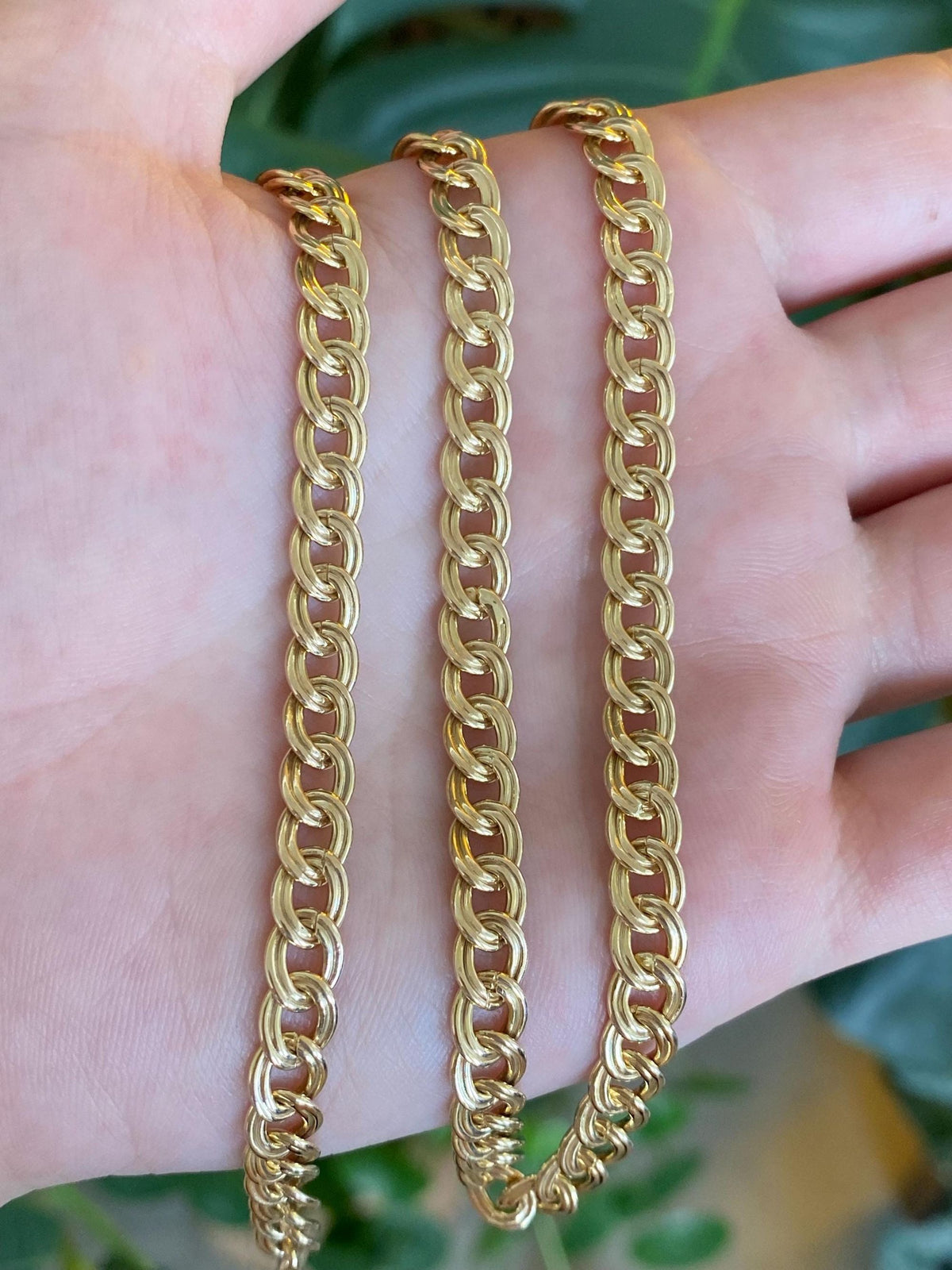 Vintage Solid 14k Yellow Gold Lined Curb Chain Necklace - 20 inches
