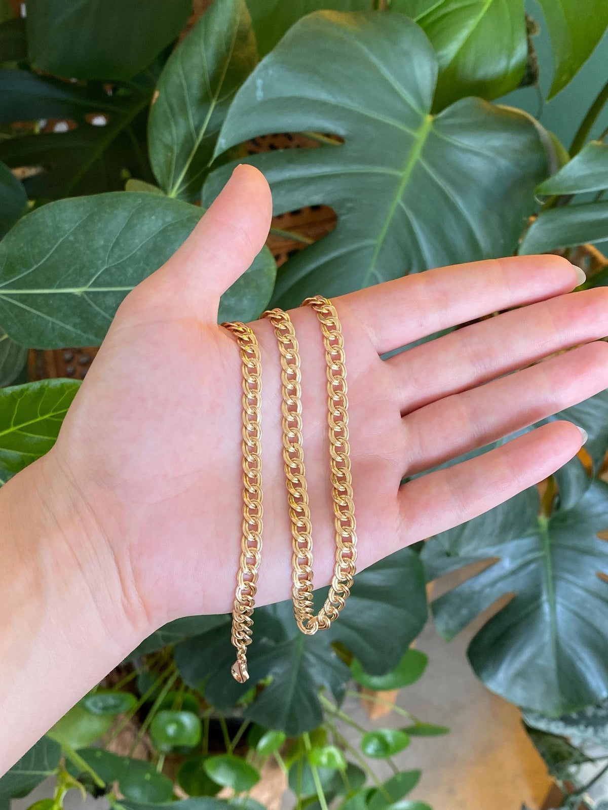 Vintage Solid 14k Yellow Gold Lined Curb Chain Necklace - 20 inches