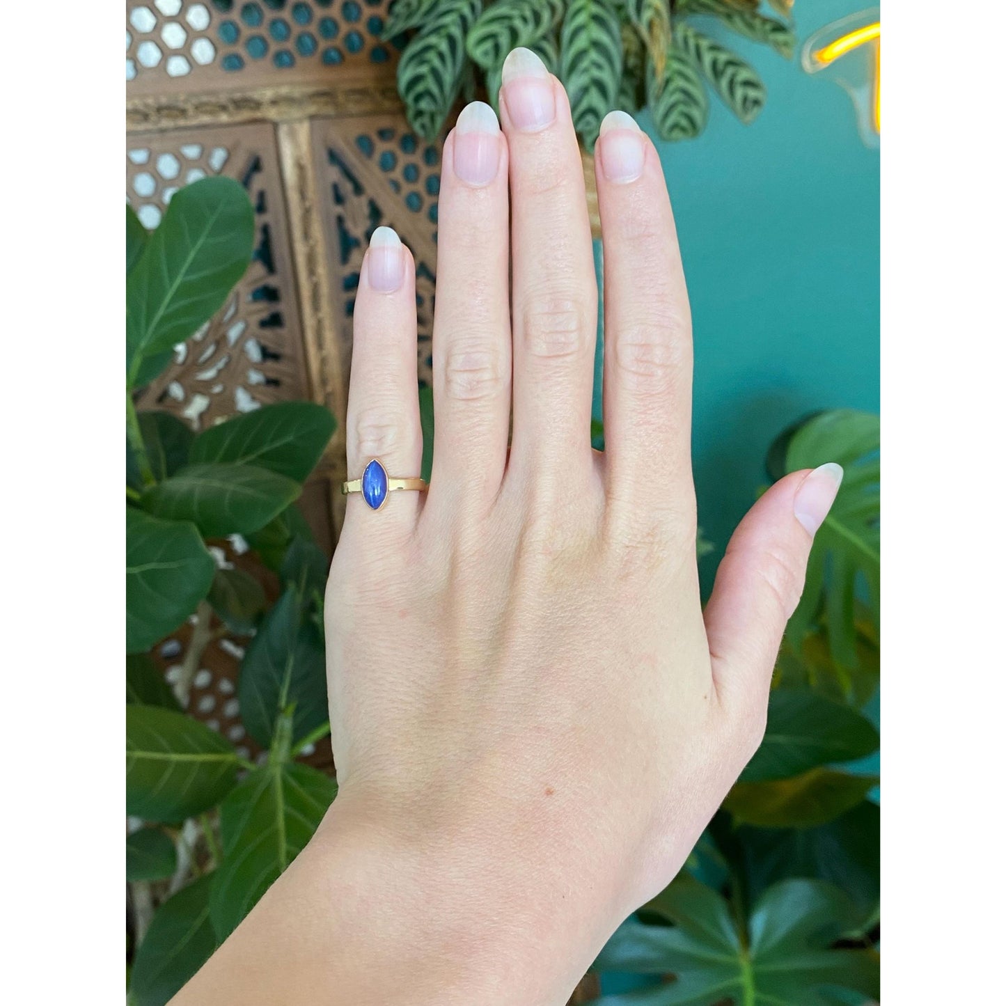 Vintage Solid 18k Yellow Gold Blue Star Sapphire Ring - Size 4.25