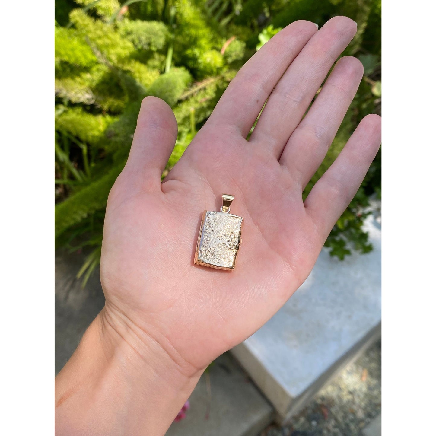 Vintage Solid 14k Yellow Gold Engraved Book Locket Charm