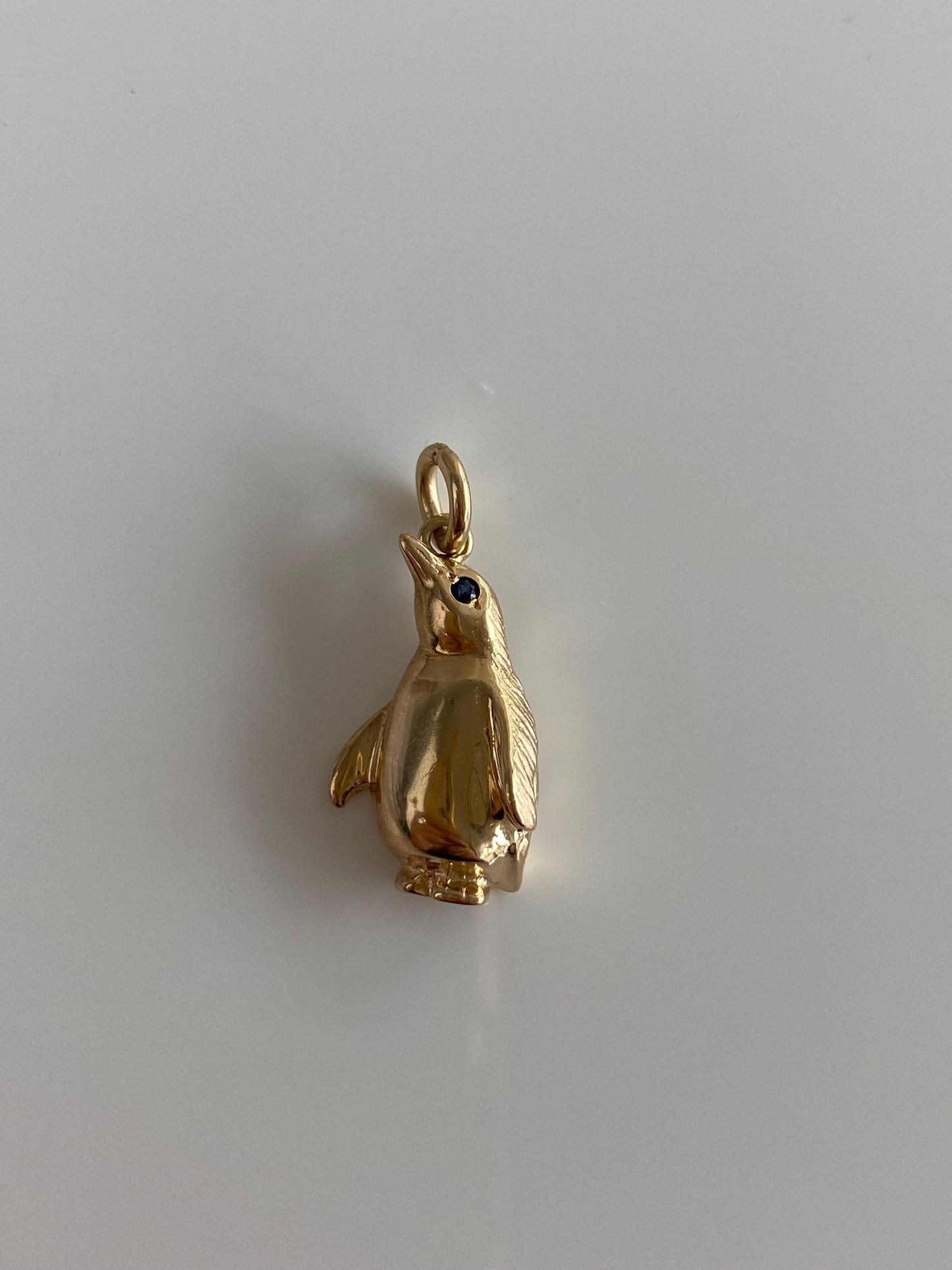 Vintage Solid 14k Yellow Gold Blue Sapphire Eyes Penguin Charm