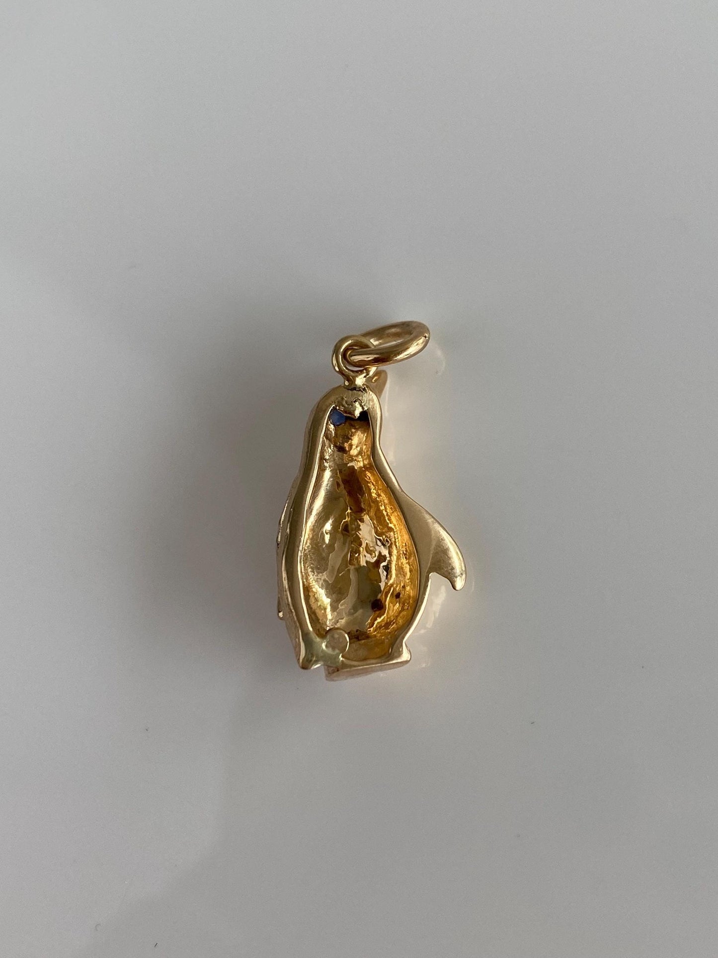 Vintage Solid 14k Yellow Gold Blue Sapphire Eyes Penguin Charm