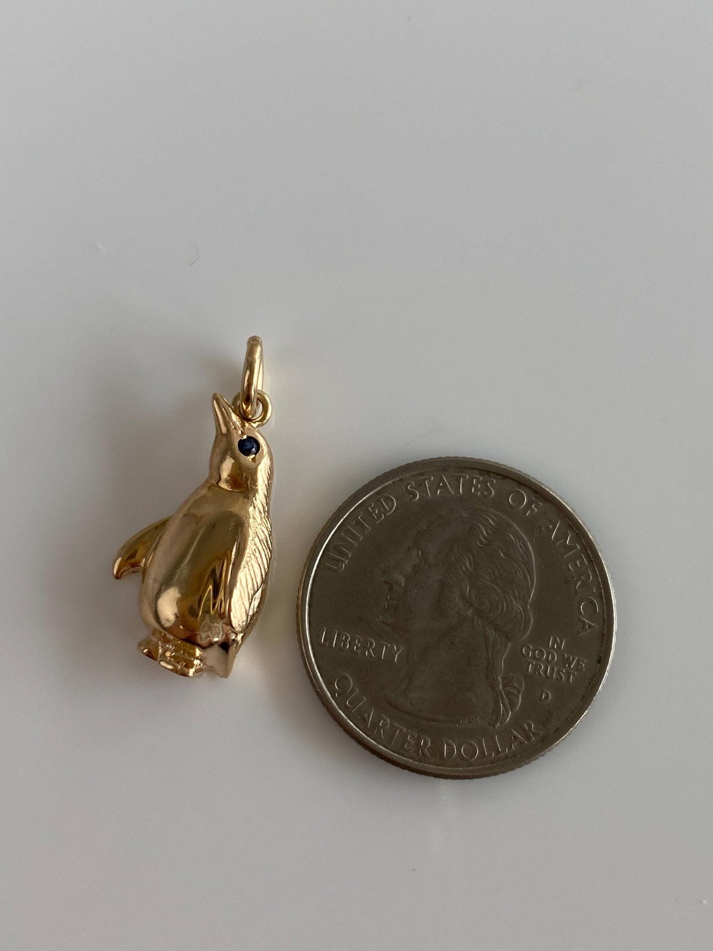 Vintage Solid 14k Yellow Gold Blue Sapphire Eyes Penguin Charm