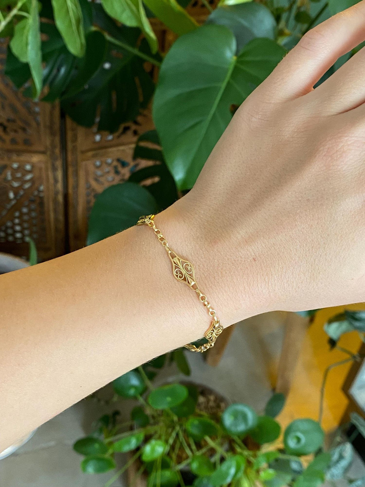 Vintage Solid 18k Yellow Gold Filigree Link Fancy Chain Bracelet - 7.25 Inches