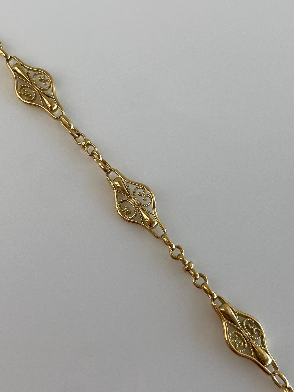 Vintage Solid 18k Yellow Gold Filigree Link Fancy Chain Bracelet - 7.25 Inches