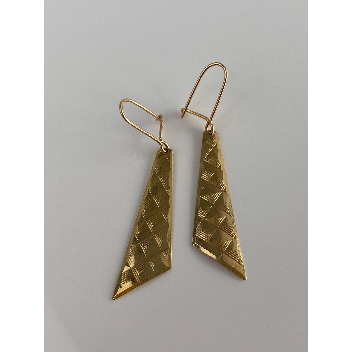 Vintage Solid 14k Yellow Gold Triangular Designed Dangle Earrings