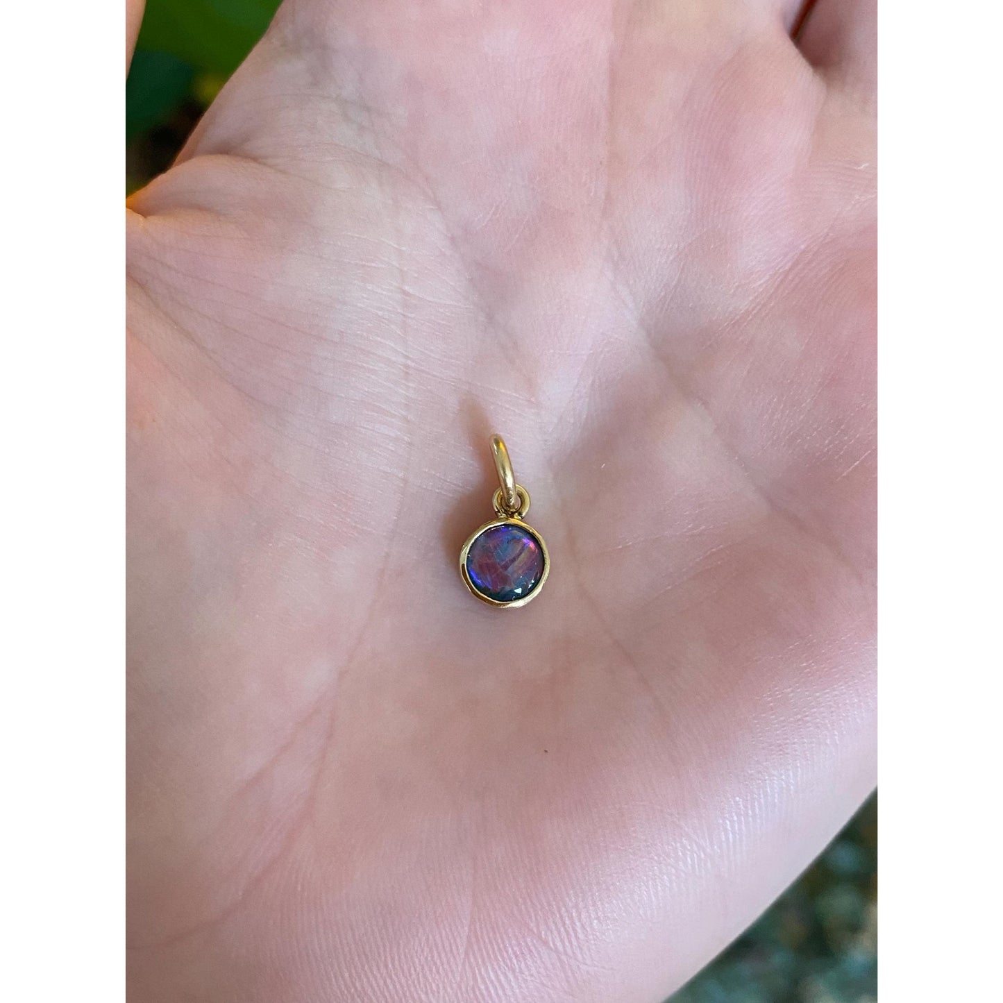 Vintage Solid 18k Yellow Gold Opal Charm