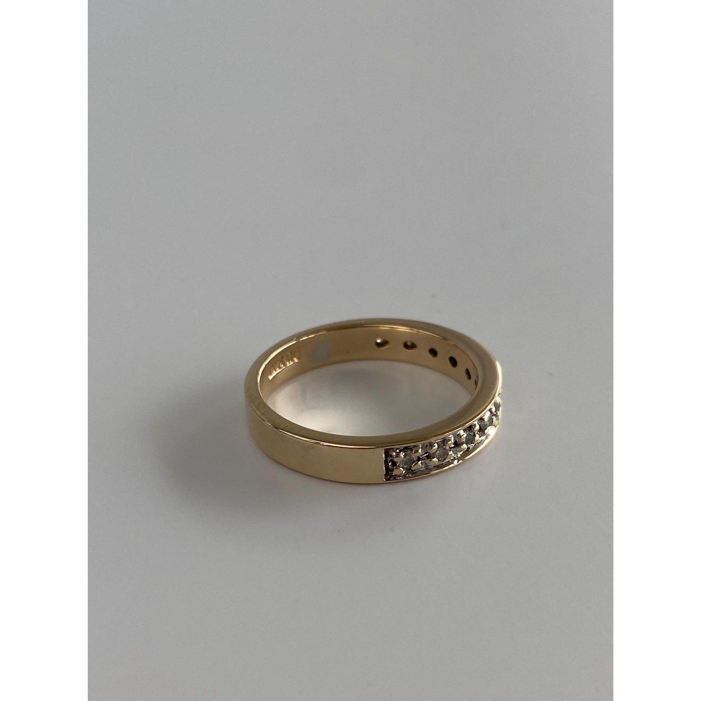 Vintage Solid 14k Yellow Gold Diamond Ring Band - Size 5.25