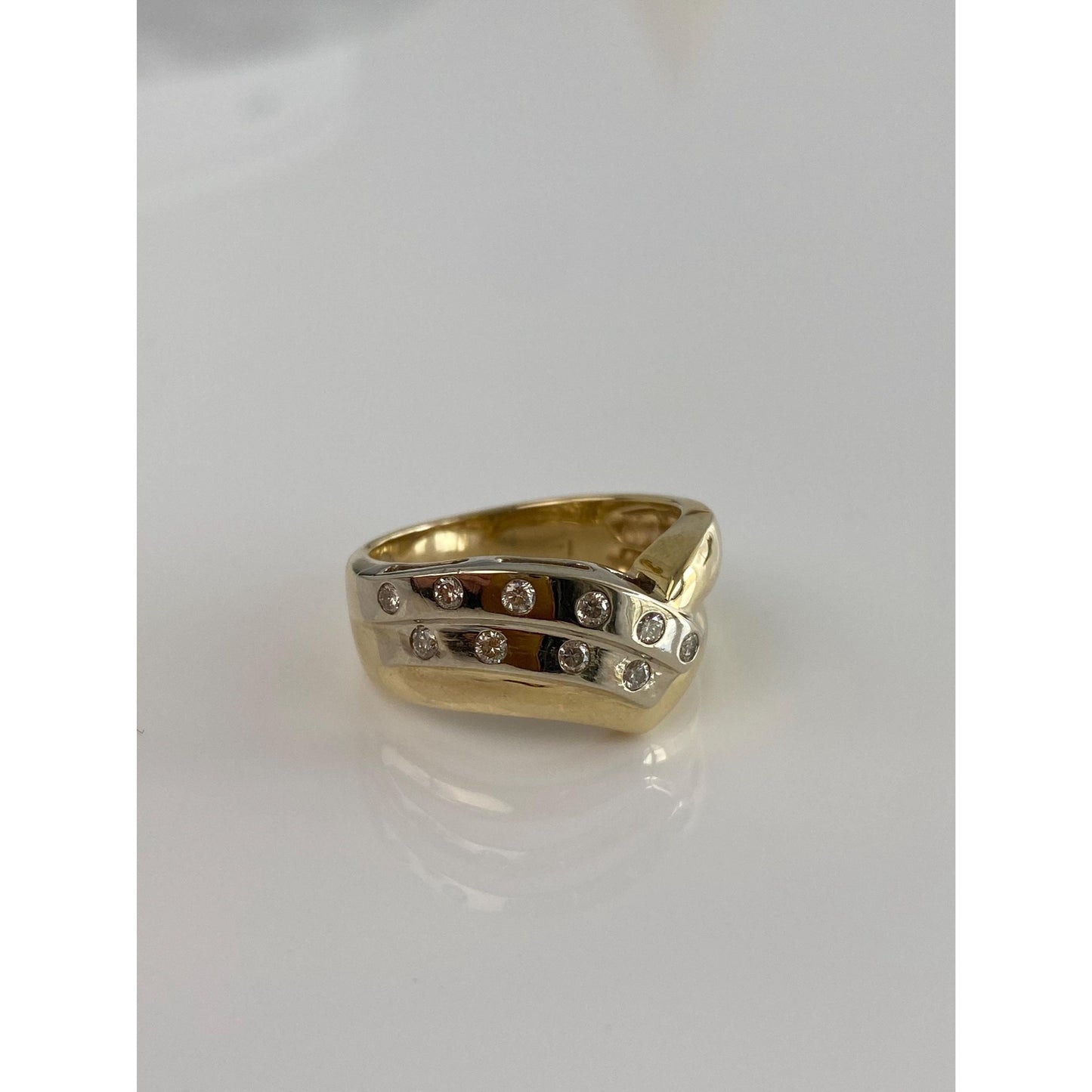Vintage Solid 14k White & Yellow Gold Diamond Ring Band - Size 8.25