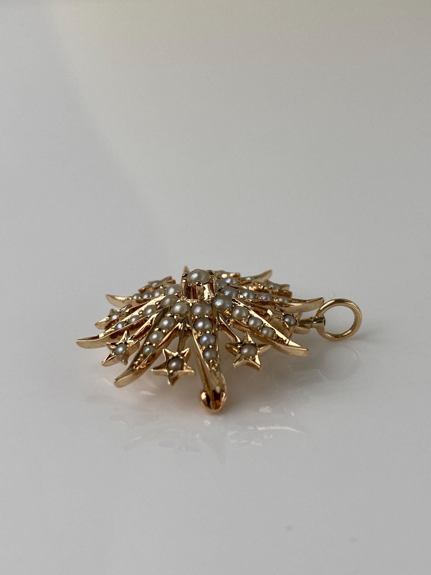 Vintage Solid 14k Yellow Gold Seed Pearl Wavy Star Brooch Charm