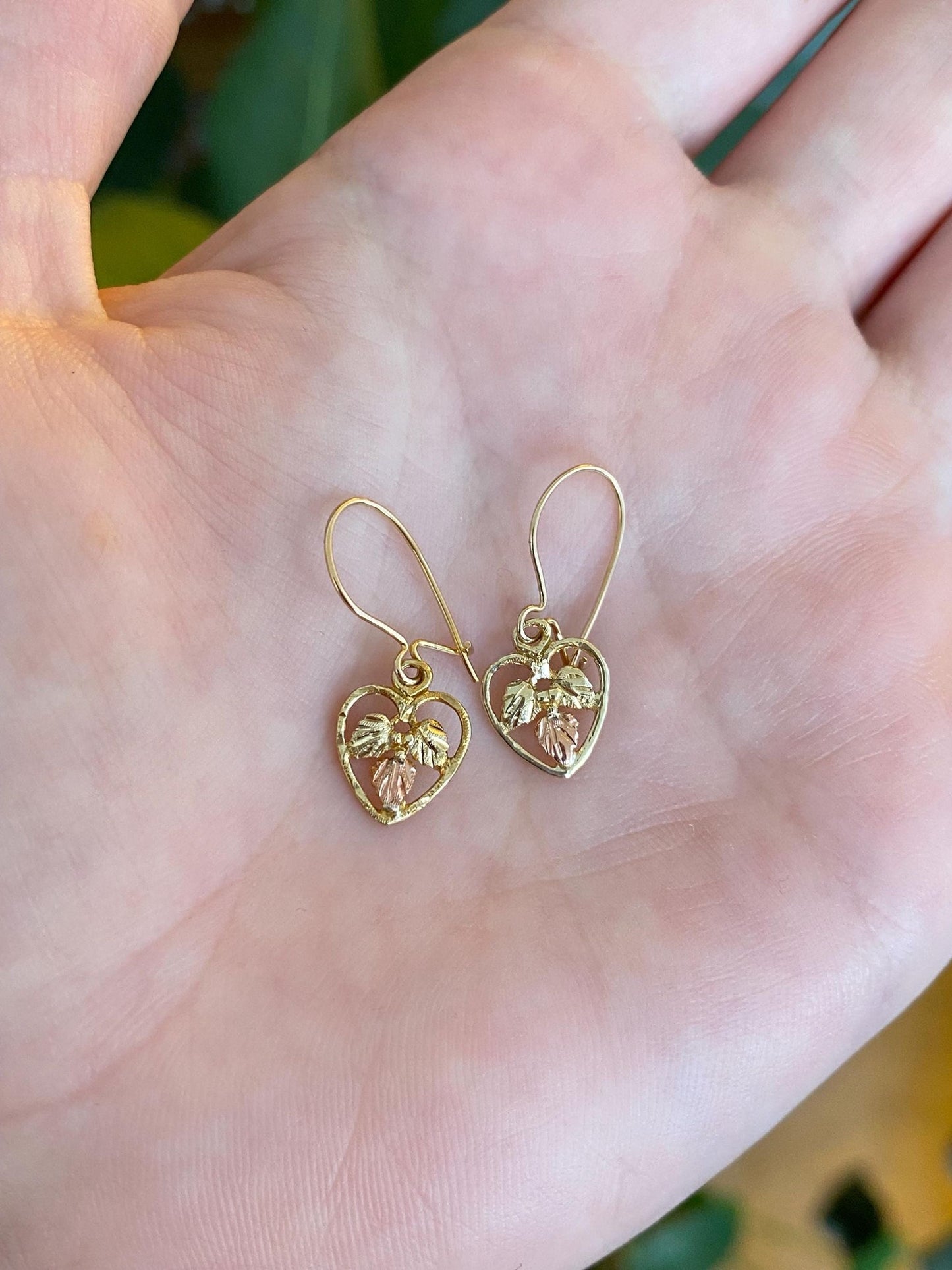 Vintage Solid 10k Black Hills Gold Leaves Heart Dangle Earrings