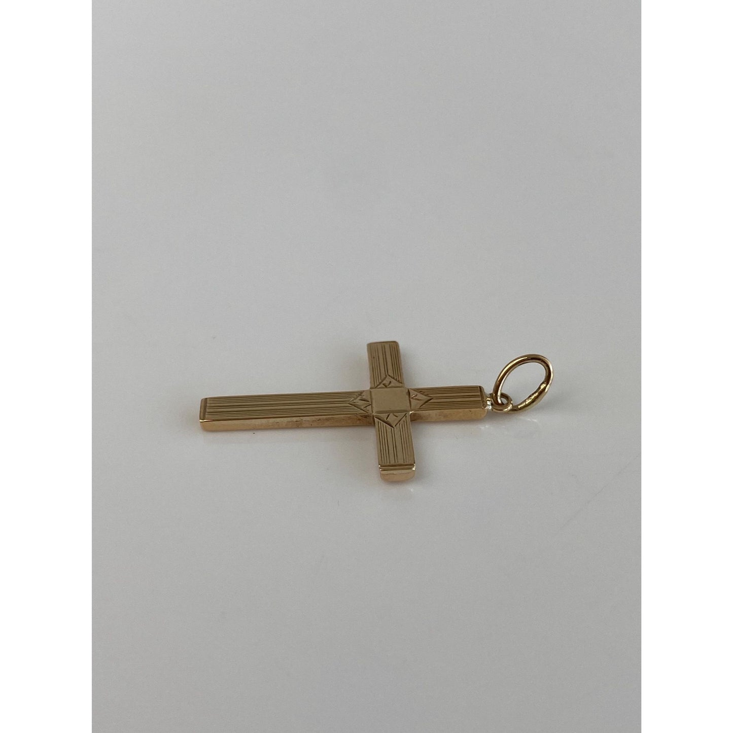 Vintage 10k Yellow Gold Lined Cross Charm
