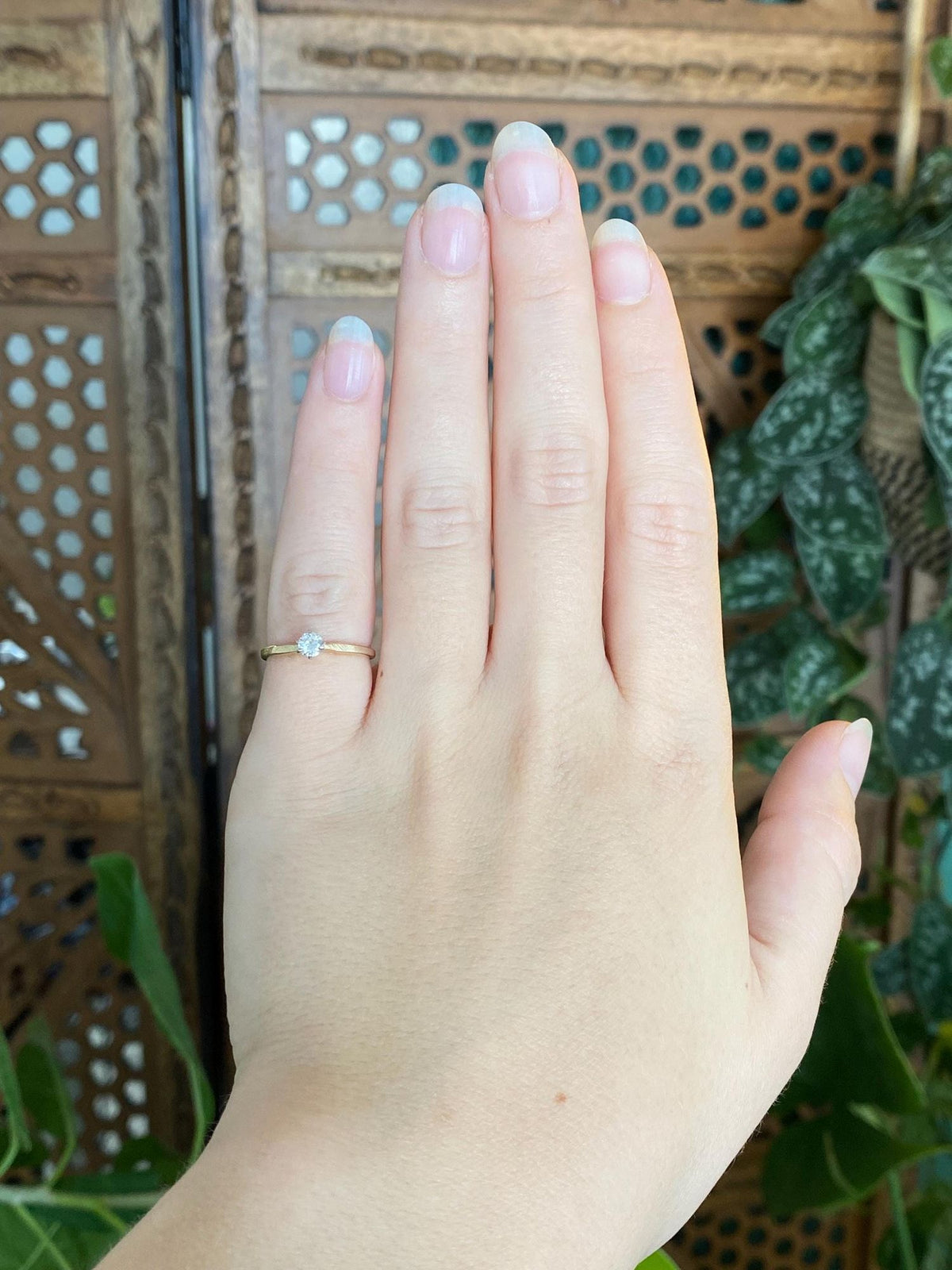 Vintage Solid 14k White & Yellow Gold Diamond Ring - Size 4.5