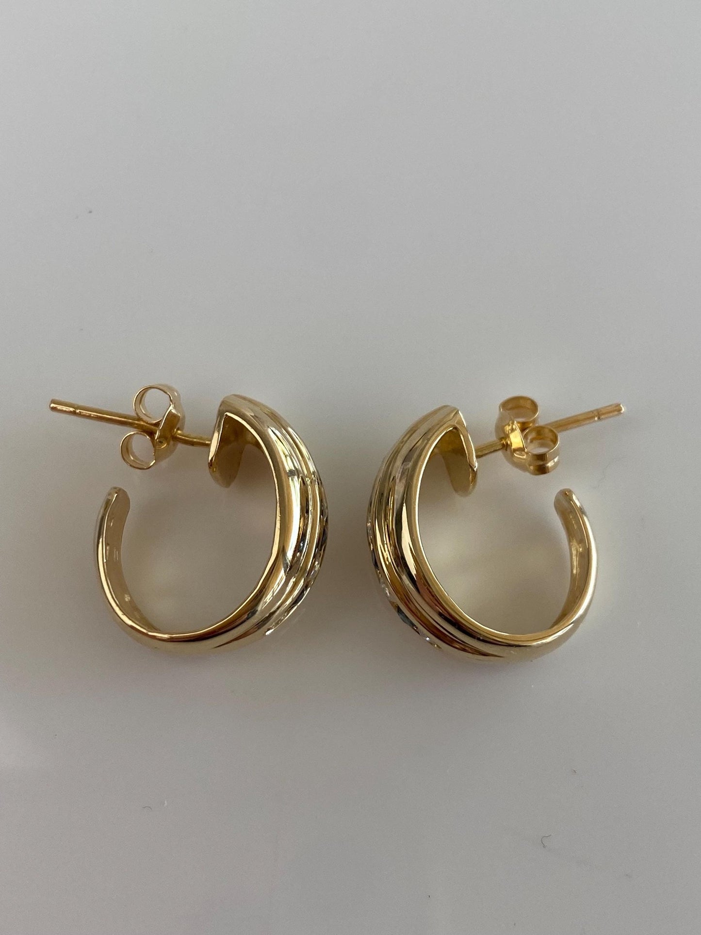 Vintage Solid 18k Yellow Gold Diamond Blue Sapphire Drop Hoop Earrings