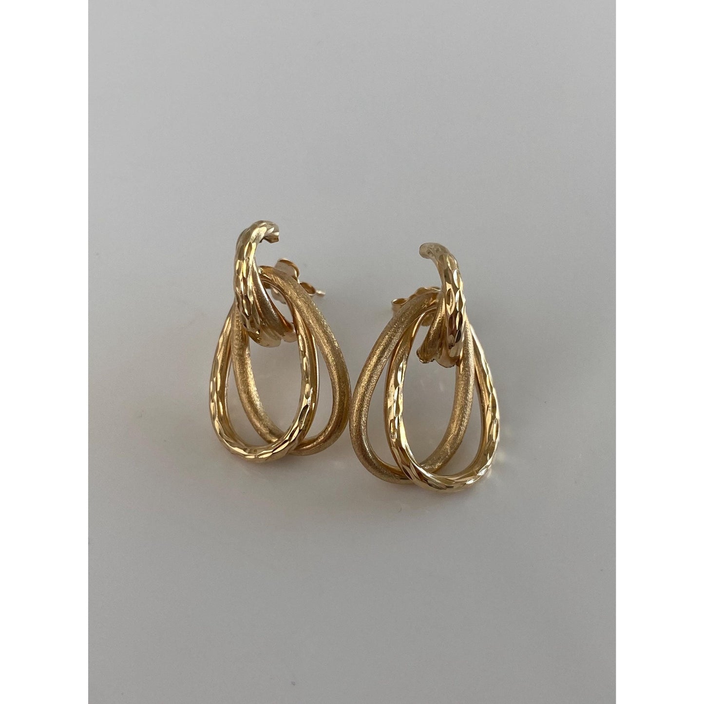 Vintage 14k Yellow Gold Satin & Textured Layered Stud Earrings