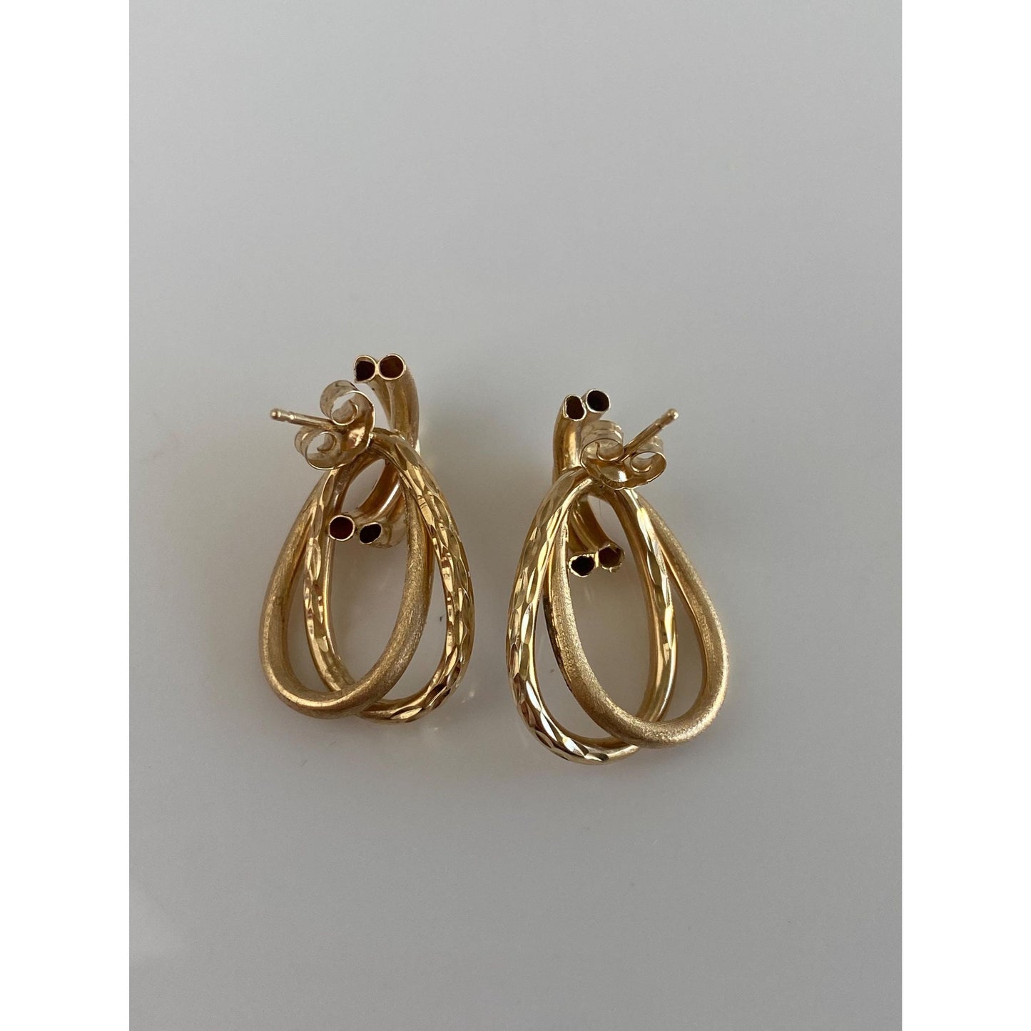 Vintage 14k Yellow Gold Satin & Textured Layered Stud Earrings