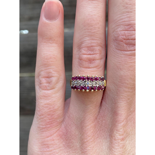 Vintage Solid 10k Yellow Gold Diamond Ruby Ring - Size 5.75