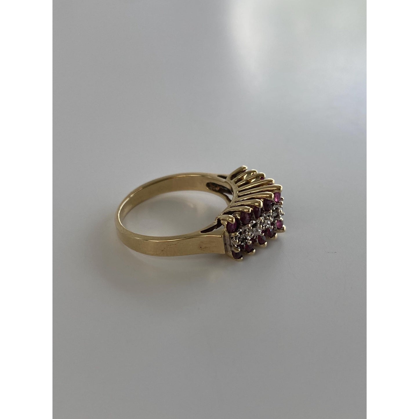 Vintage Solid 10k Yellow Gold Diamond Ruby Ring - Size 5.75