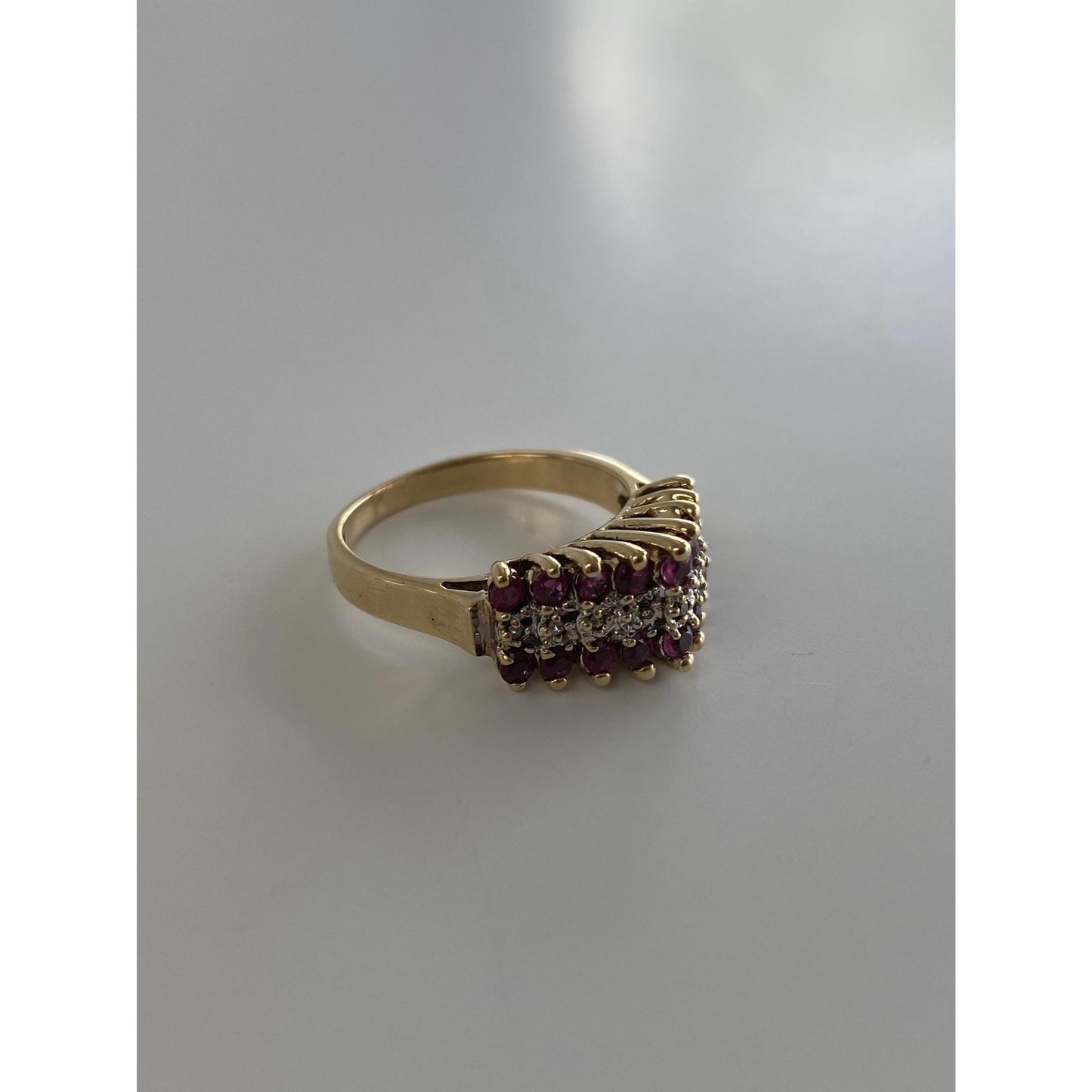 Vintage Solid 10k Yellow Gold Diamond Ruby Ring - Size 5.75